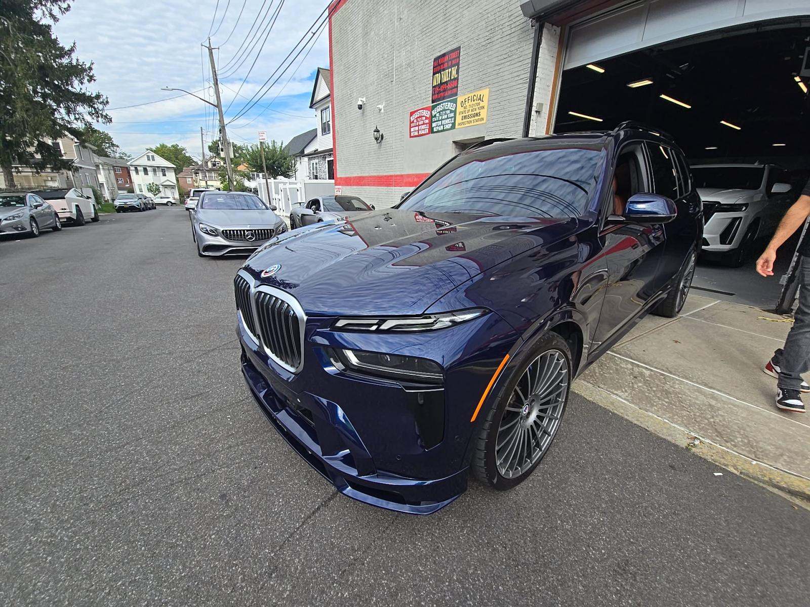 2023 BMW X7 ALPINA XB7 AWD