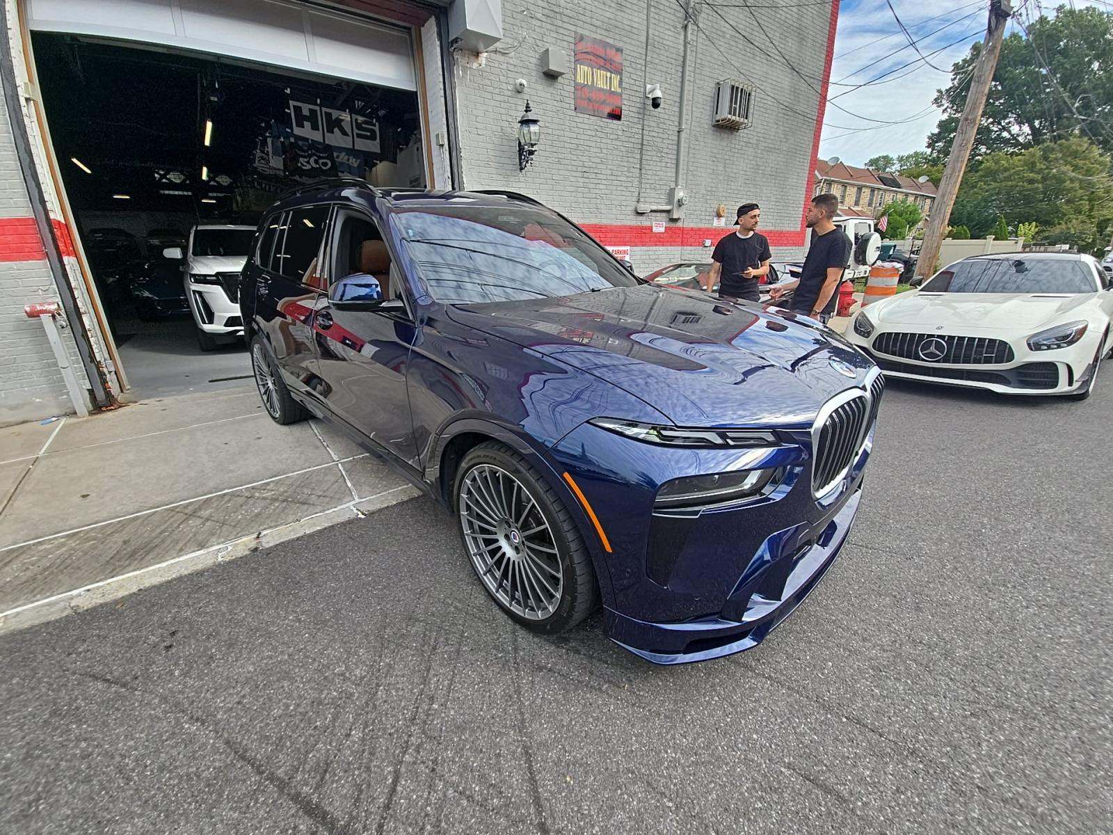 2023 BMW X7 ALPINA XB7 AWD