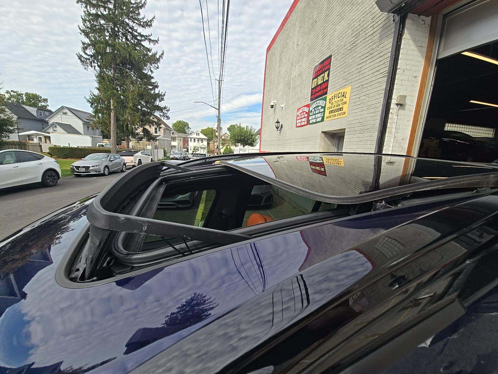 2023 BMW X7 ALPINA XB7 AWD