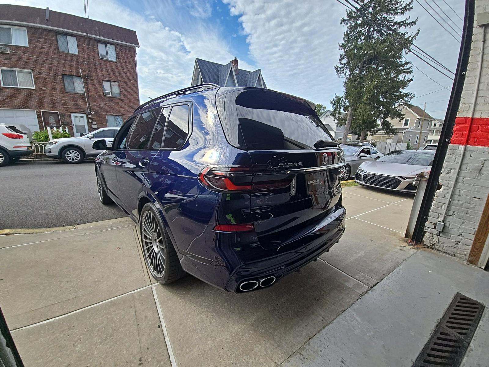 2023 BMW X7 ALPINA XB7 AWD