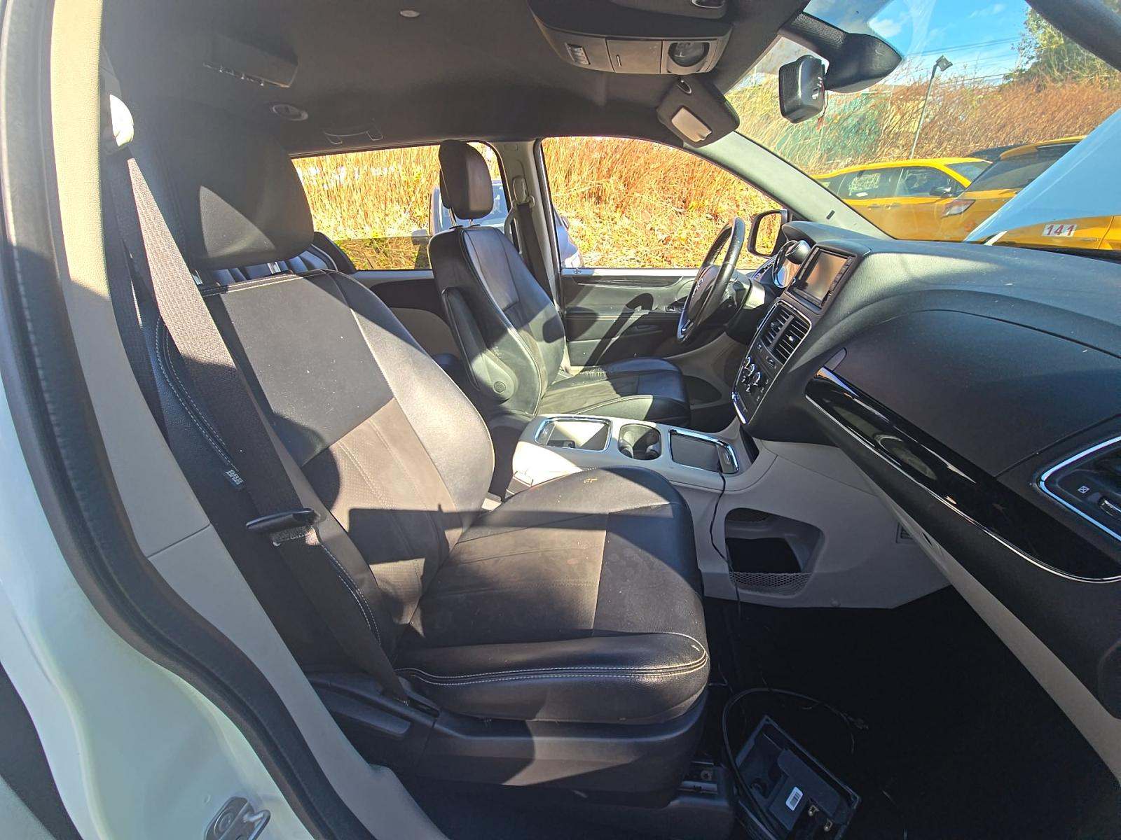 2019 Dodge Grand Caravan SXT FWD