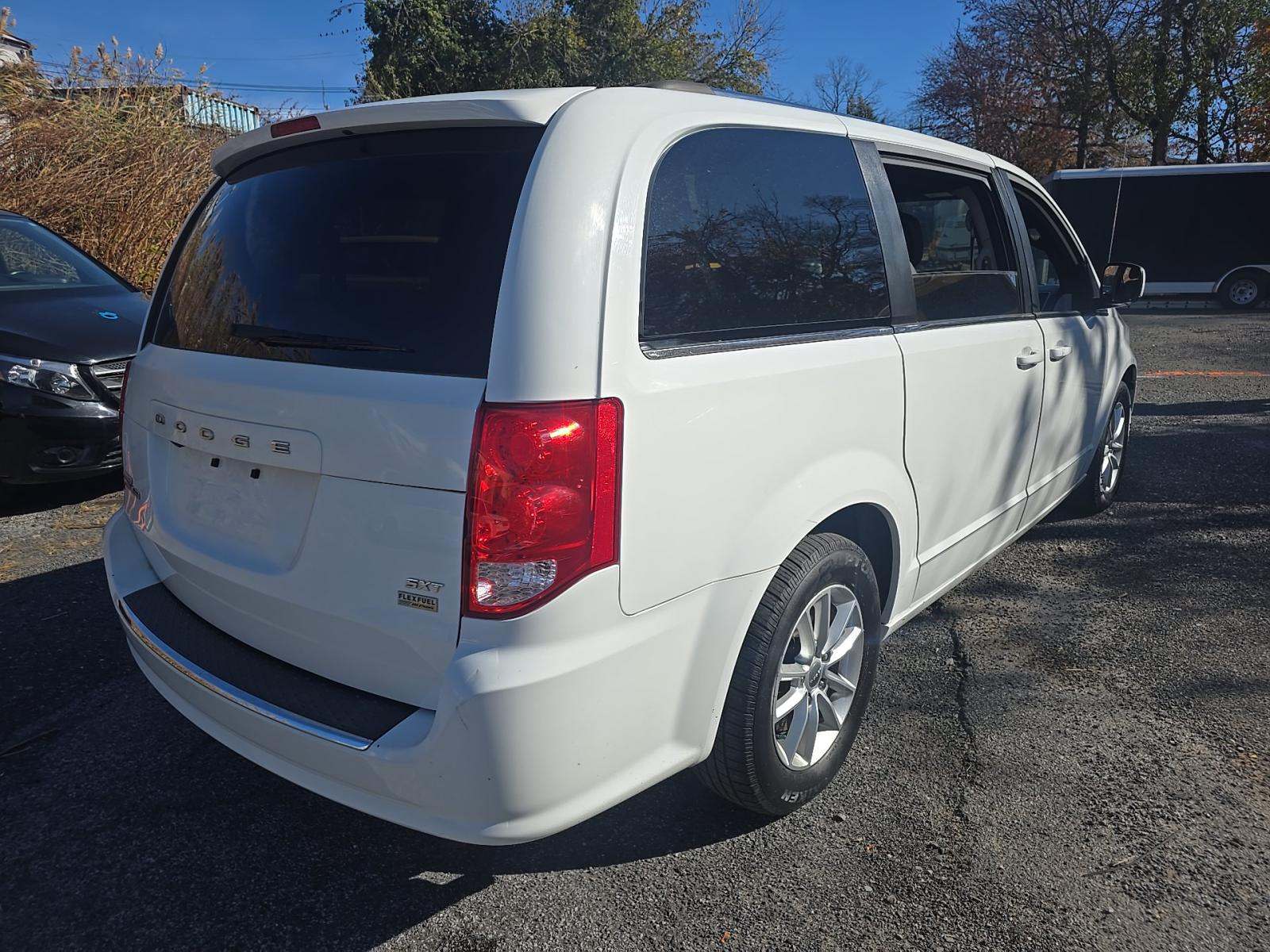 2019 Dodge Grand Caravan SXT FWD
