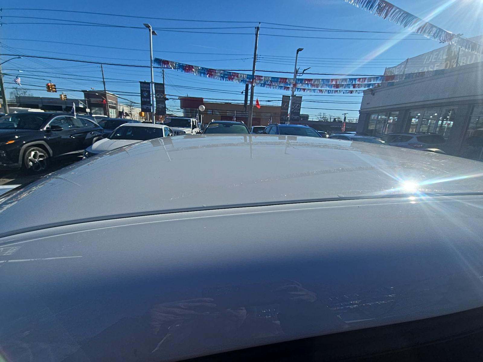 2023 Dodge Challenger SXT RWD