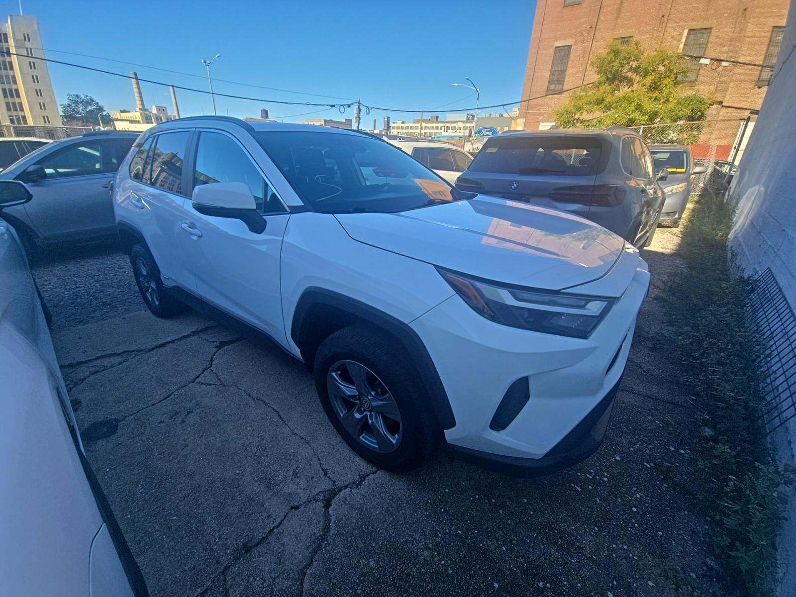 2022 Toyota RAV4 Hybrid XLE AWD
