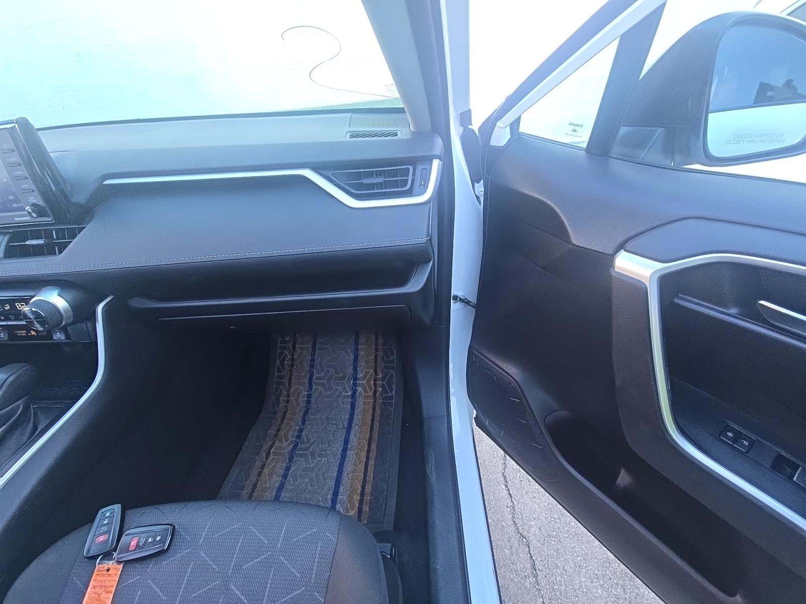 2022 Toyota RAV4 Hybrid XLE AWD