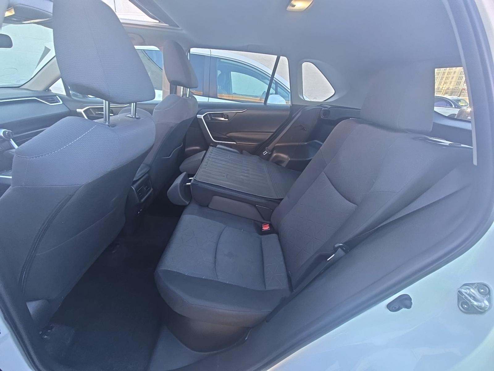 2022 Toyota RAV4 Hybrid XLE AWD