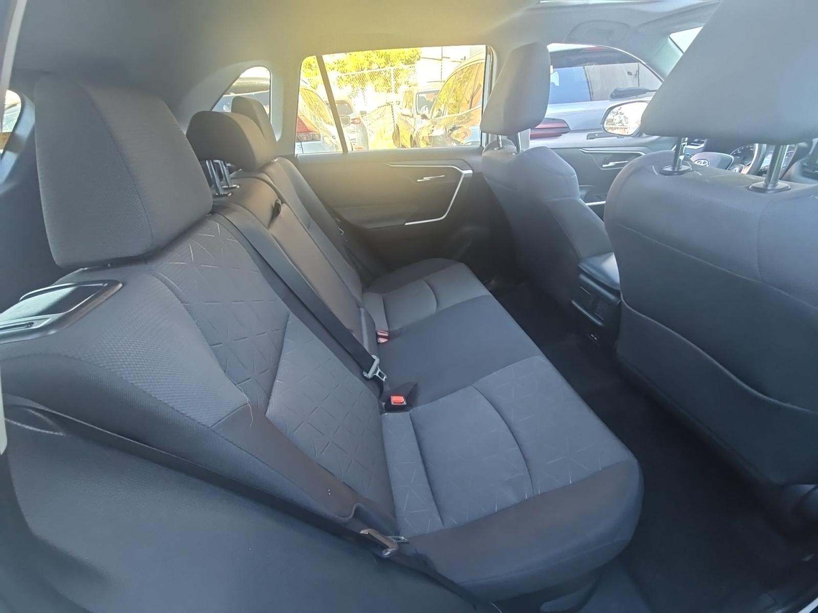 2022 Toyota RAV4 Hybrid XLE AWD