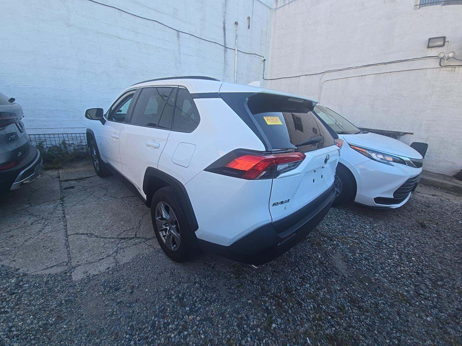 2022 Toyota RAV4 Hybrid XLE AWD