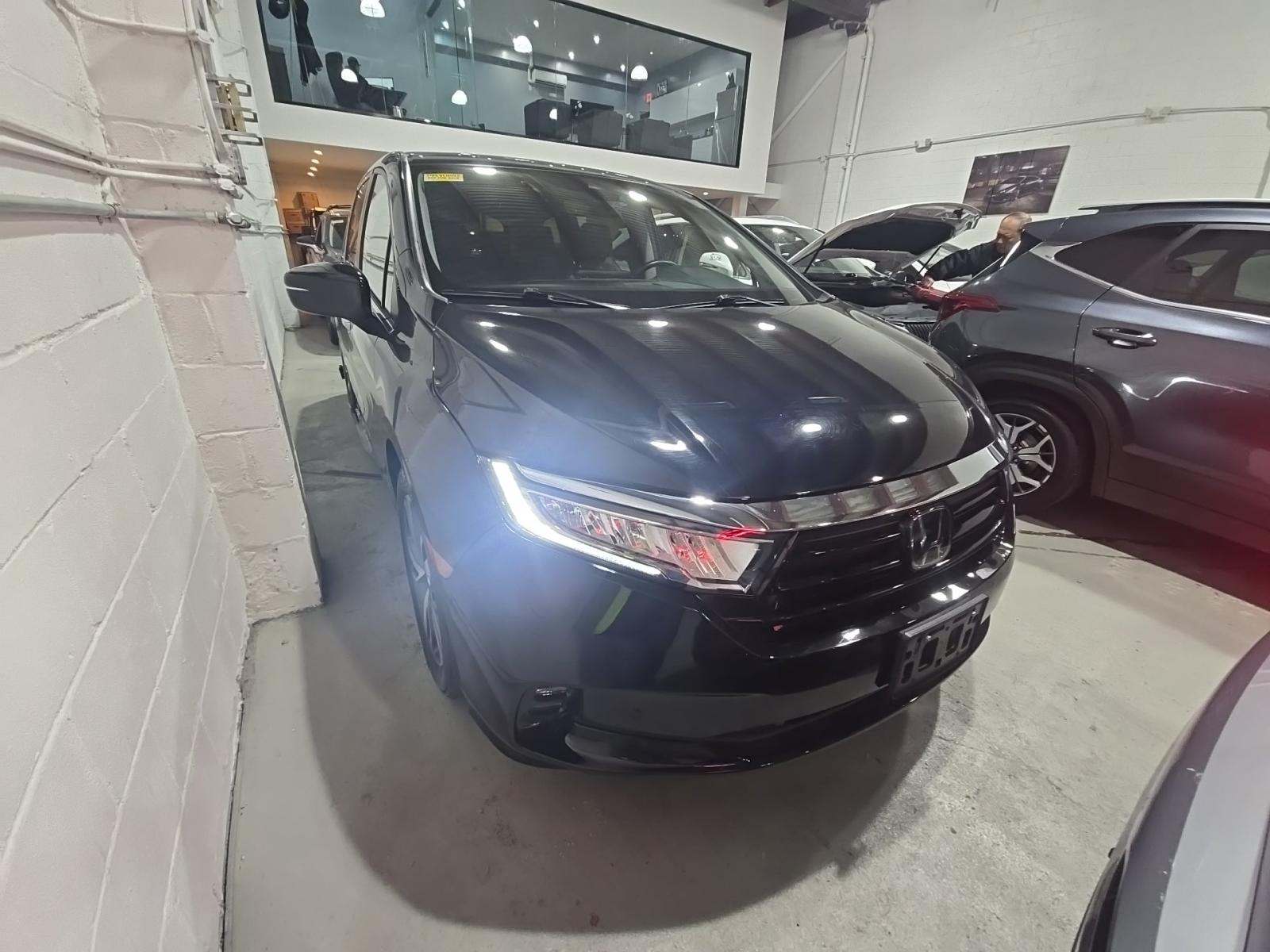 2024 Honda Odyssey Touring FWD