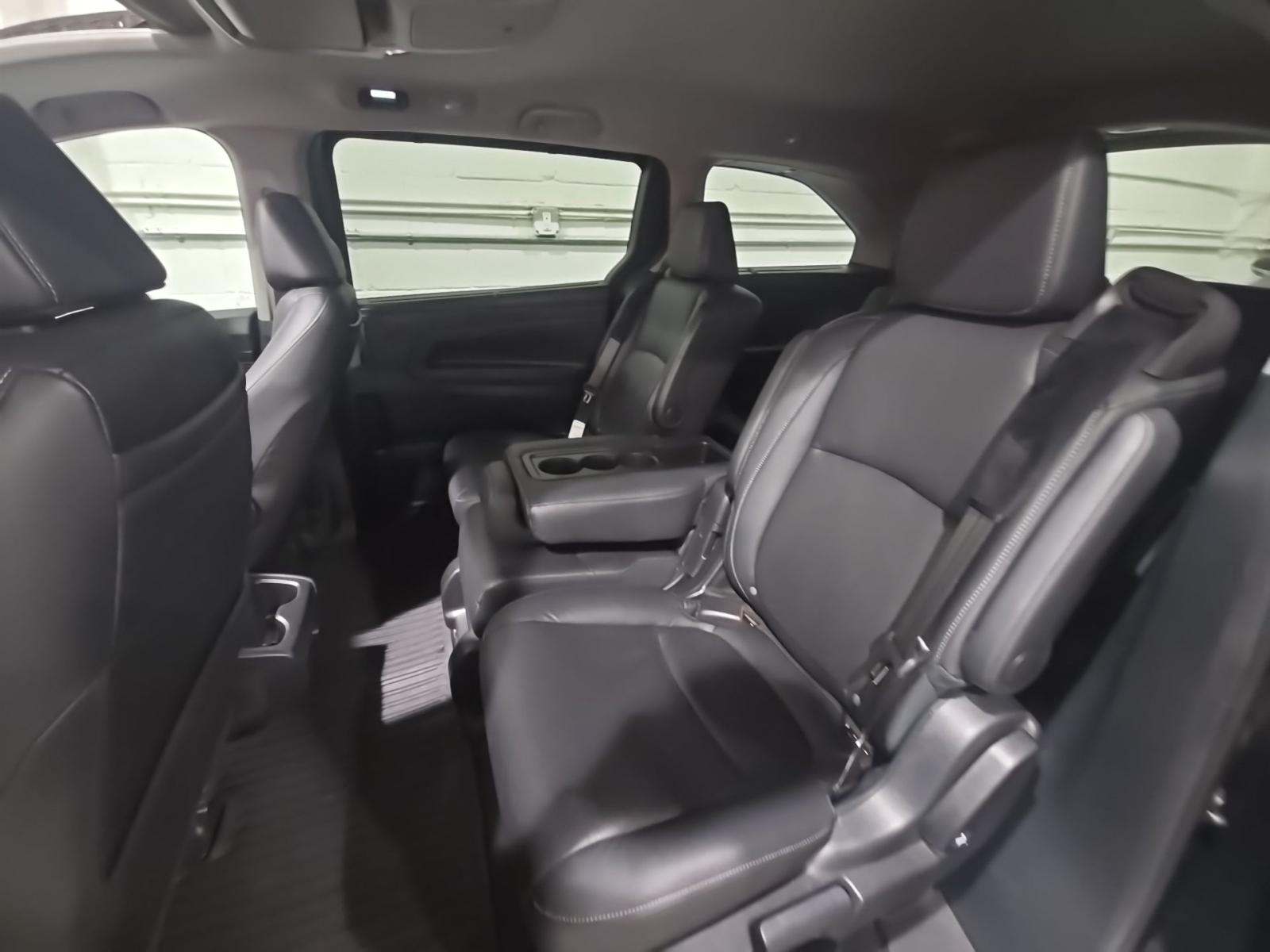 2024 Honda Odyssey Touring FWD