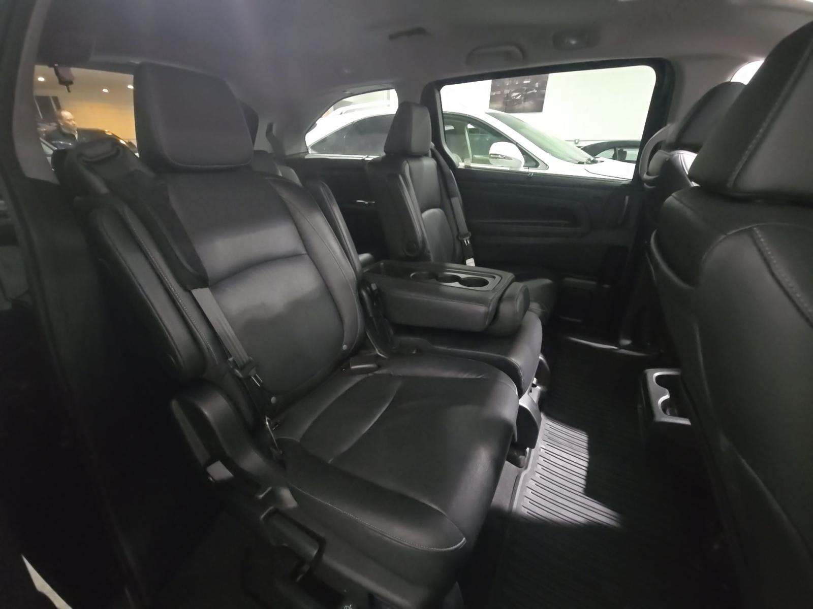 2024 Honda Odyssey Touring FWD