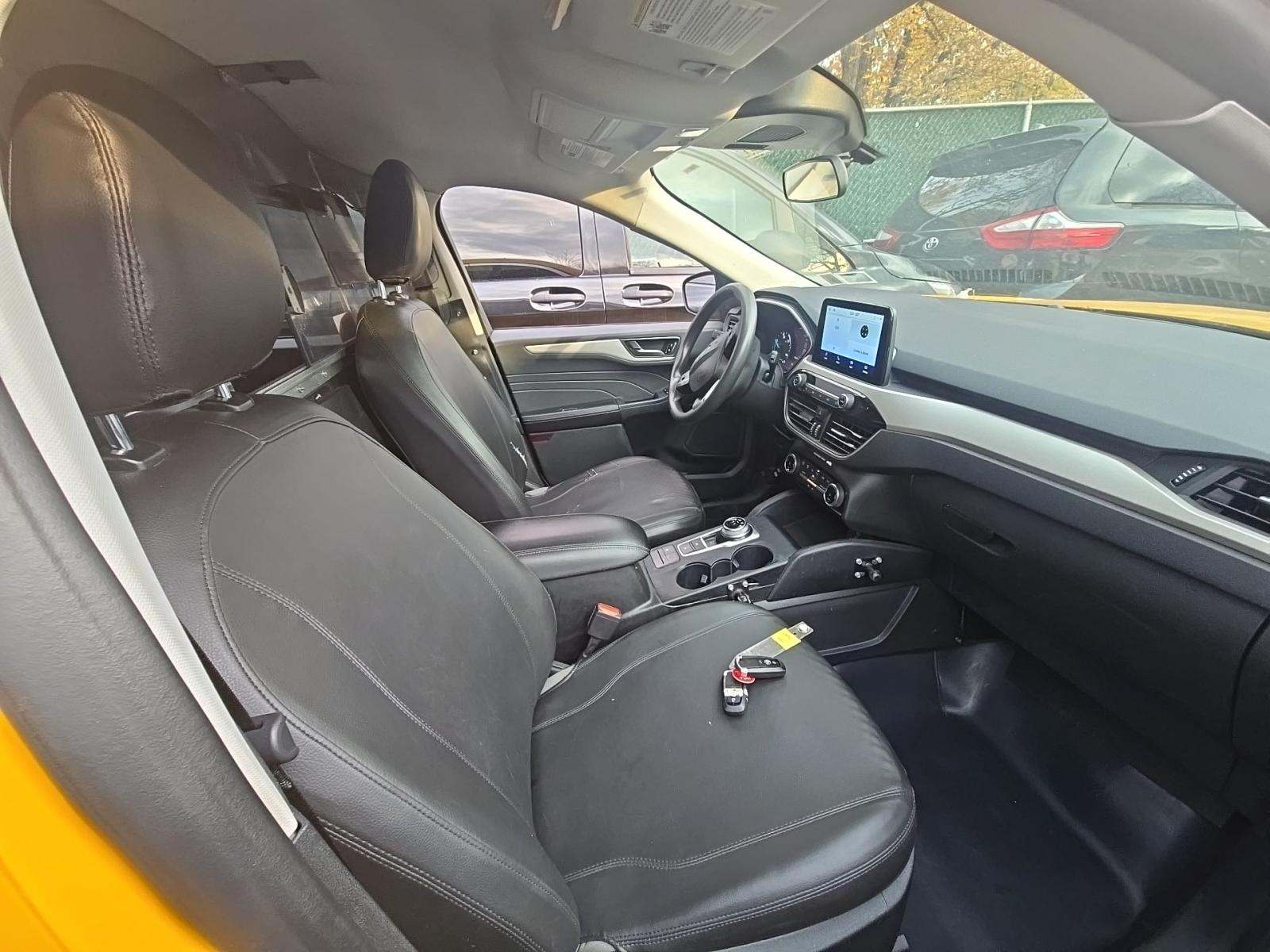 2022 Ford Escape Hybrid SE AWD