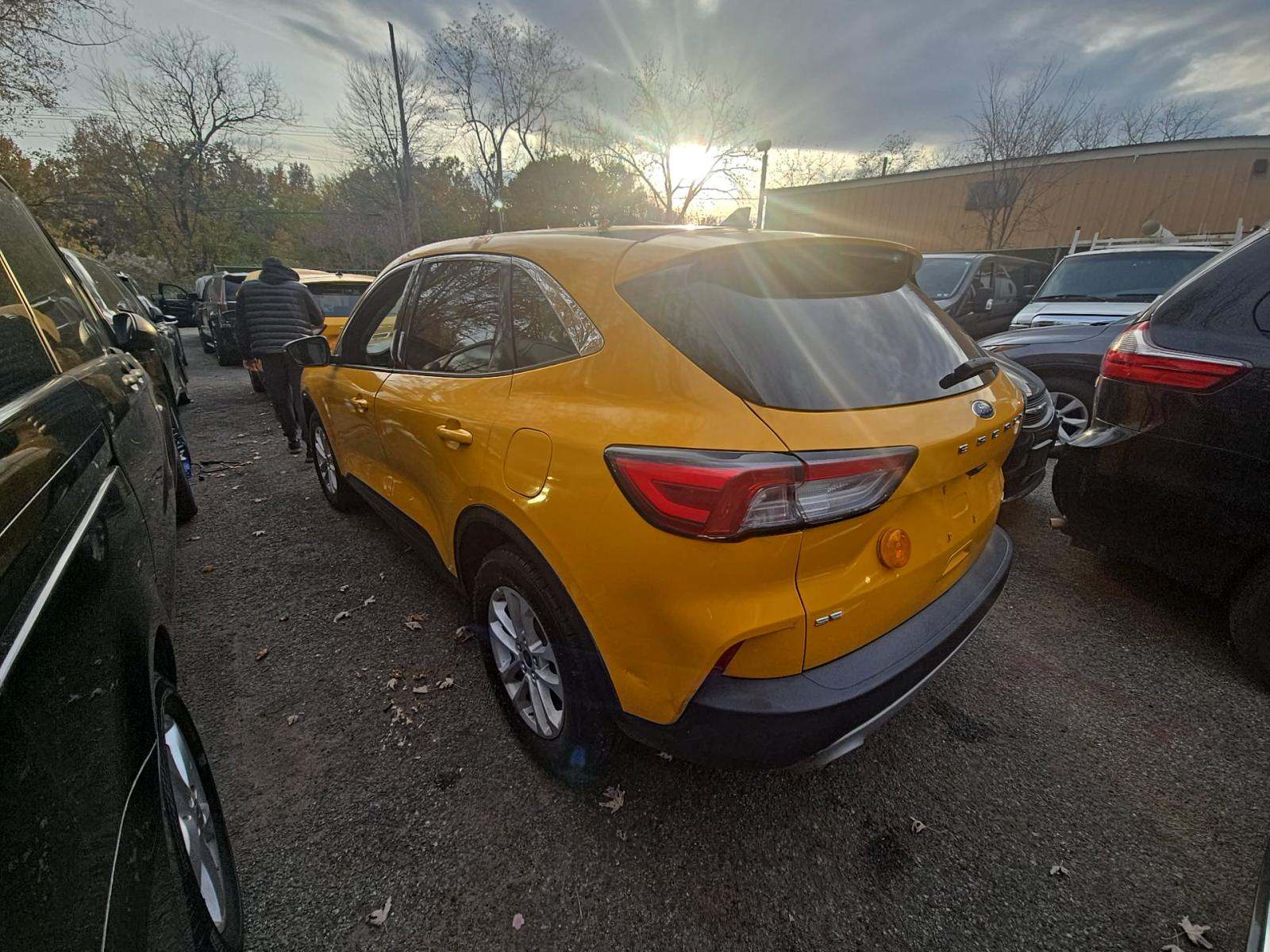 2022 Ford Escape Hybrid SE AWD