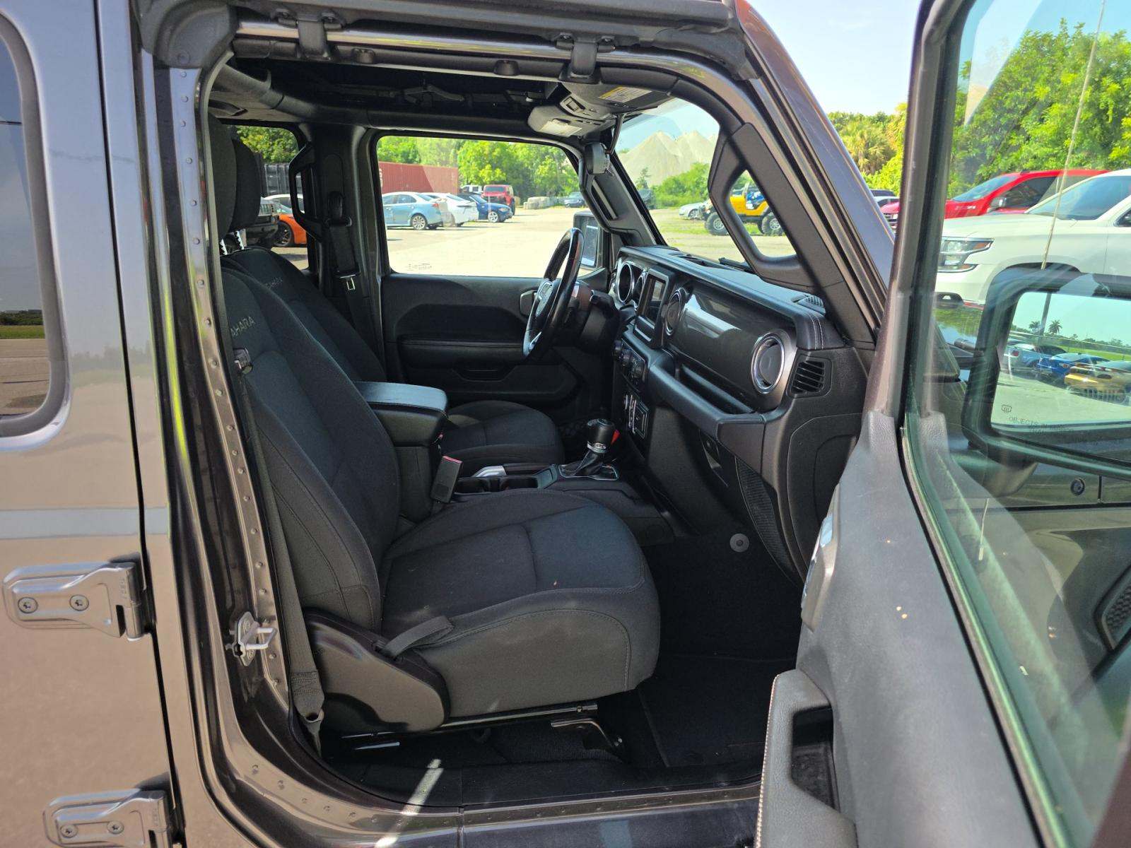 2018 Jeep Wrangler Unlimited Sahara AWD