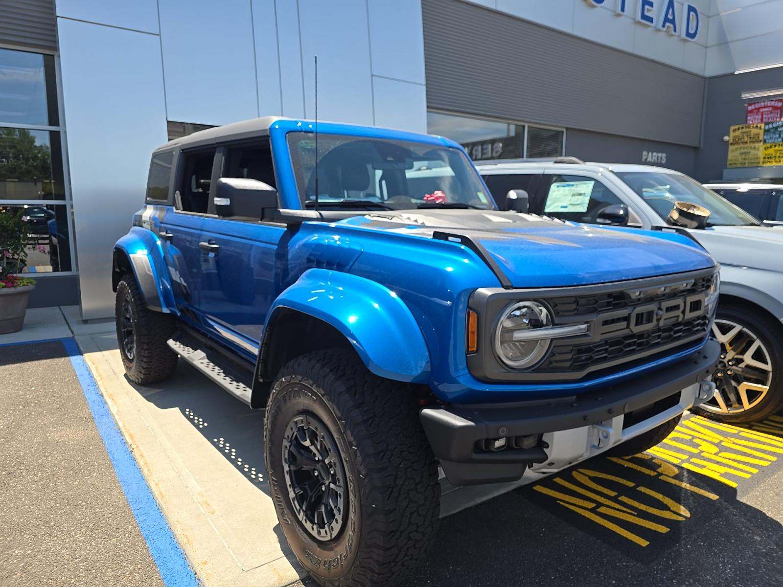 FORD BRONCO - 4