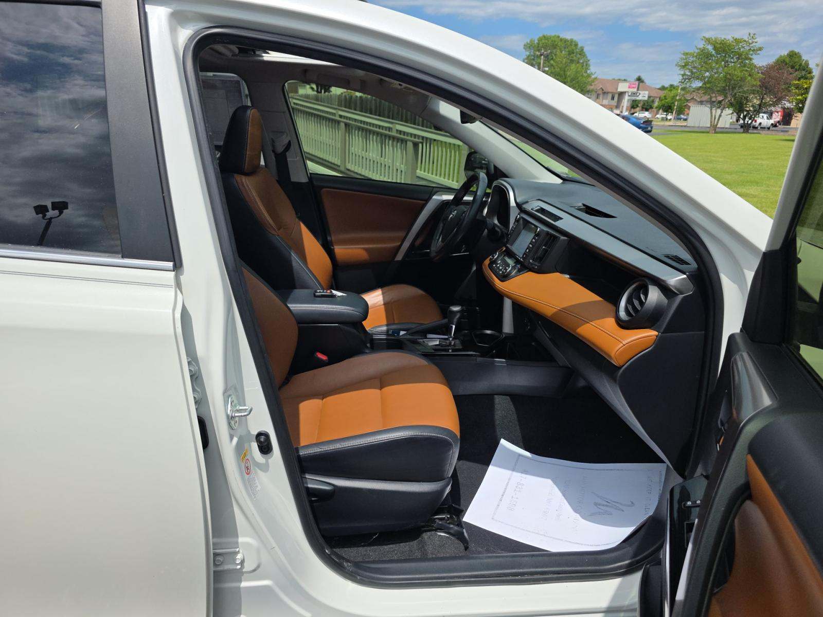 2018 Toyota RAV4 Limited FWD