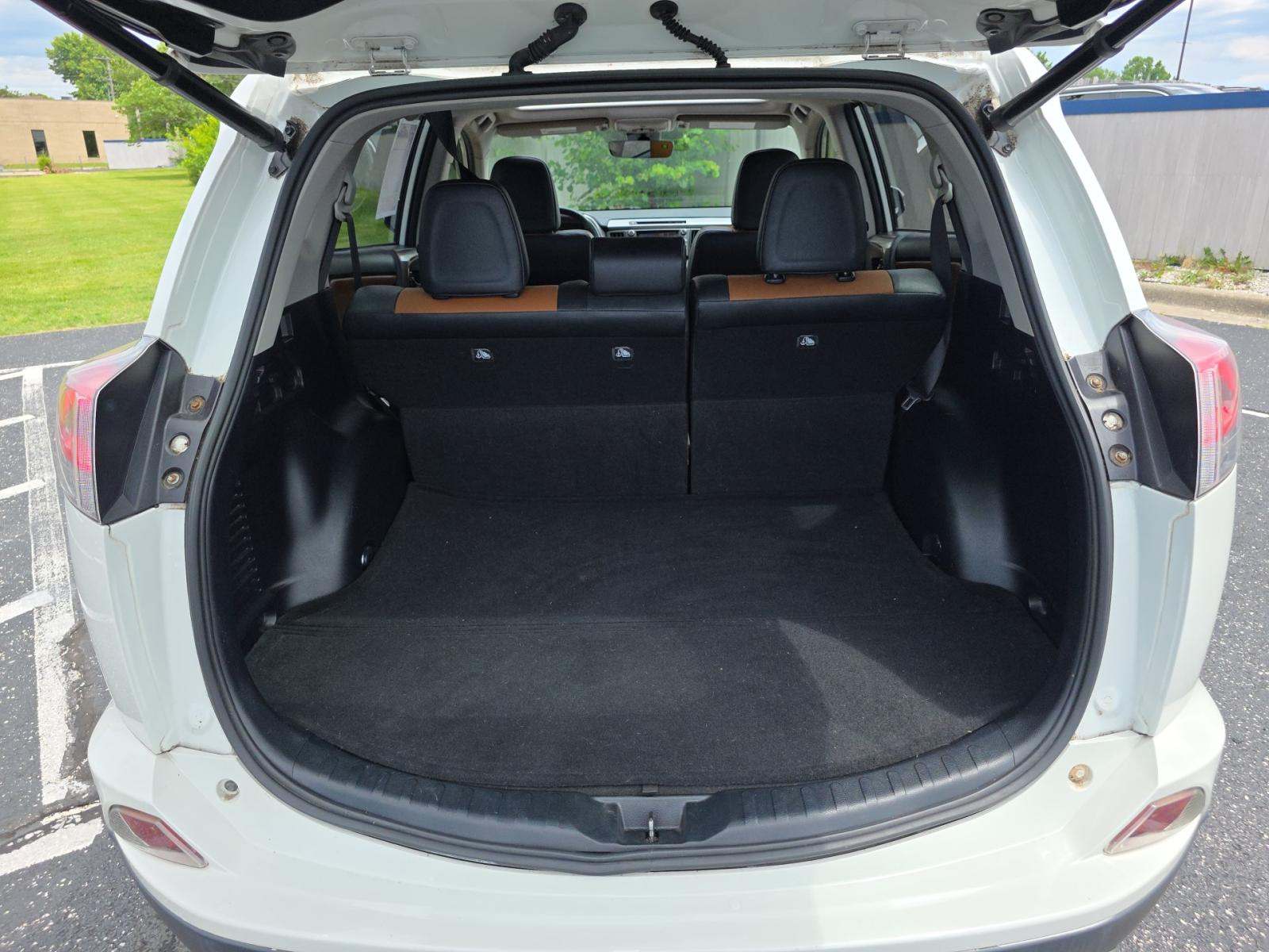 2018 Toyota RAV4 Limited FWD
