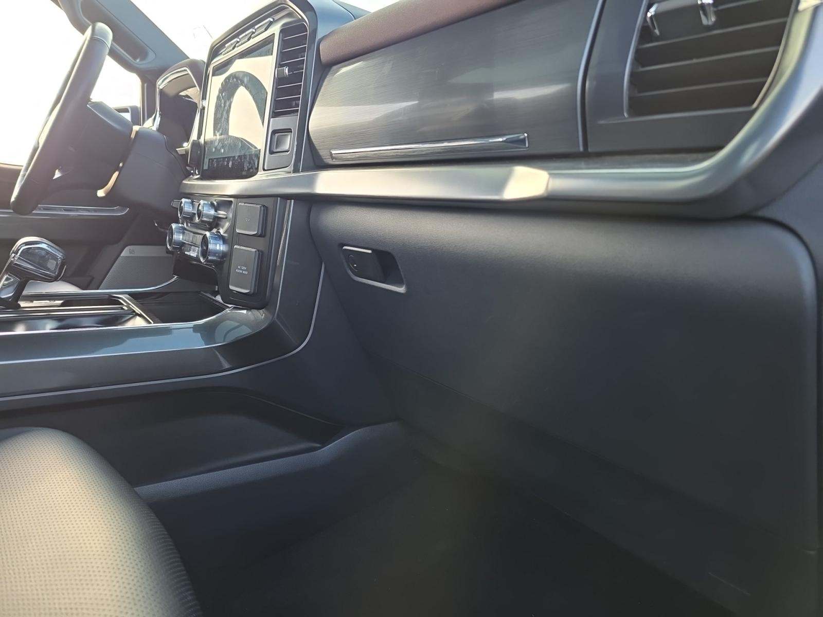 2023 Ford F-150 Lariat AWD