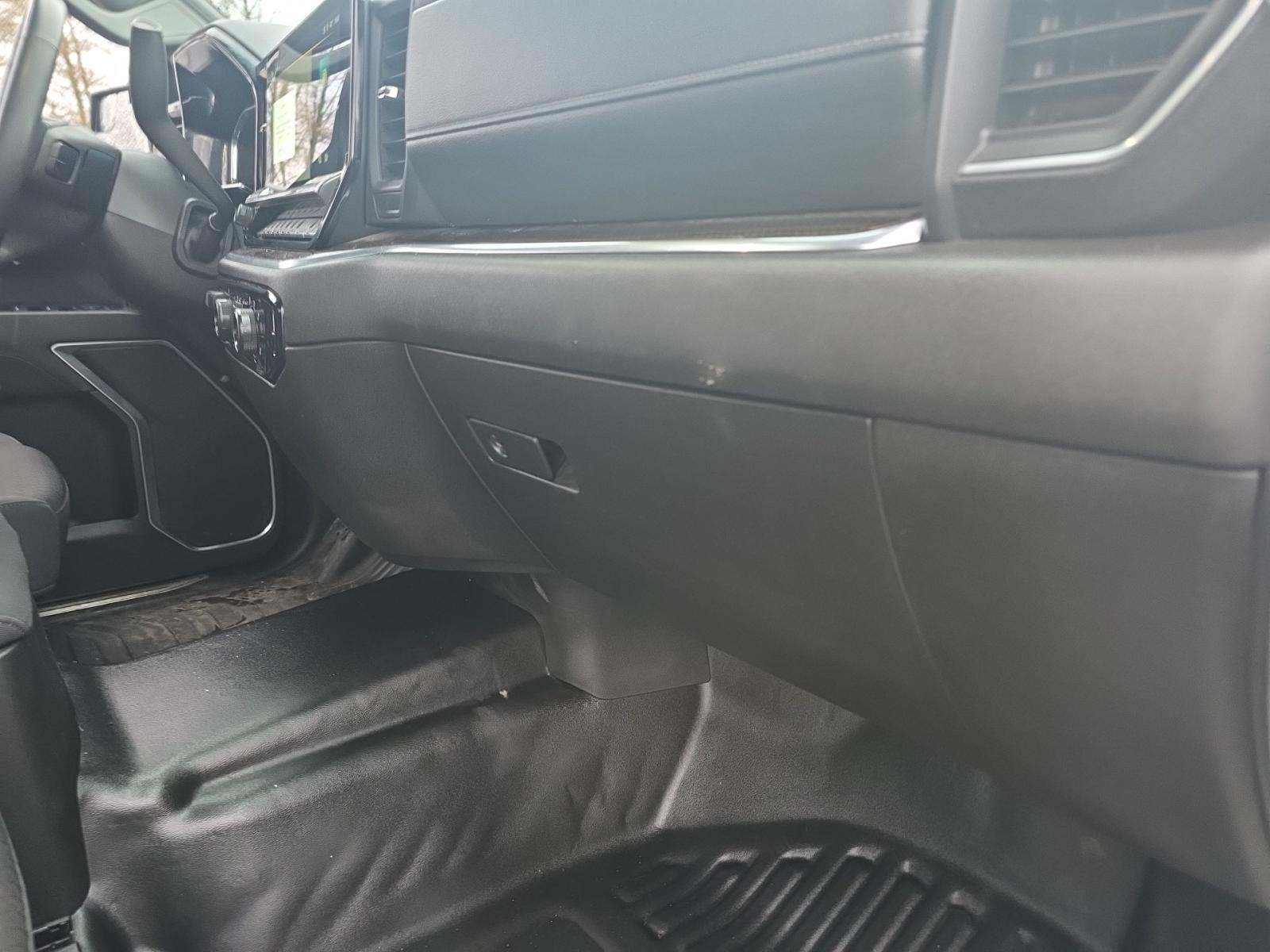 2023 Chevrolet Silverado 1500 LT AWD