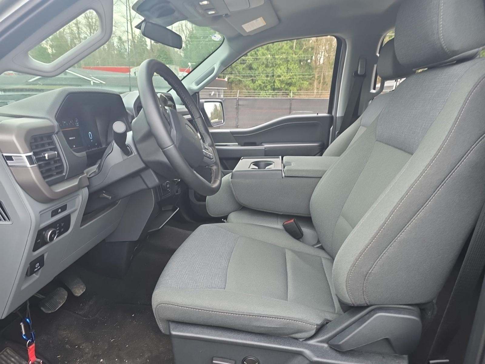 2025 Ford F-150 XLT AWD