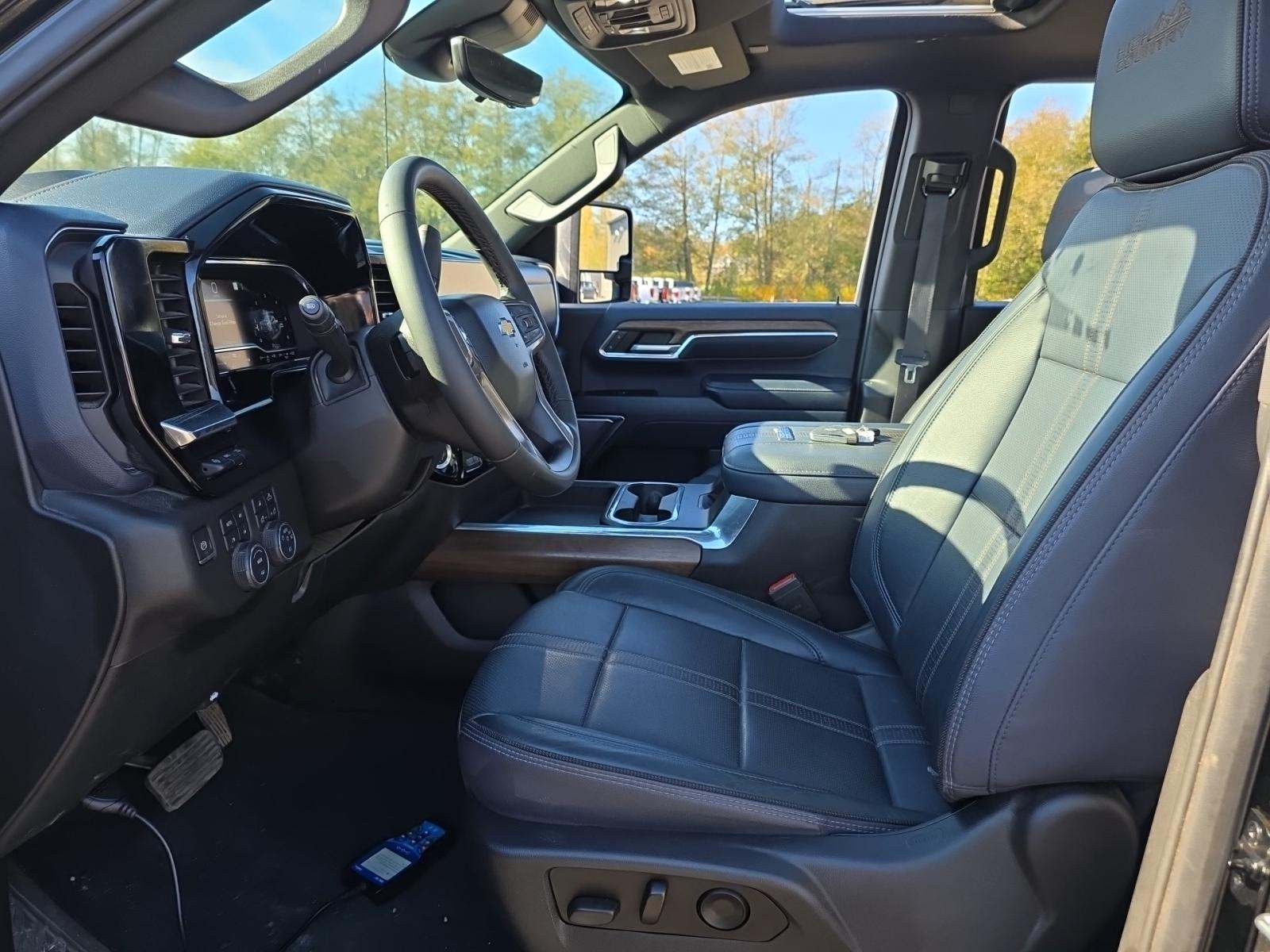 2024 Chevrolet Silverado 2500HD High Country AWD