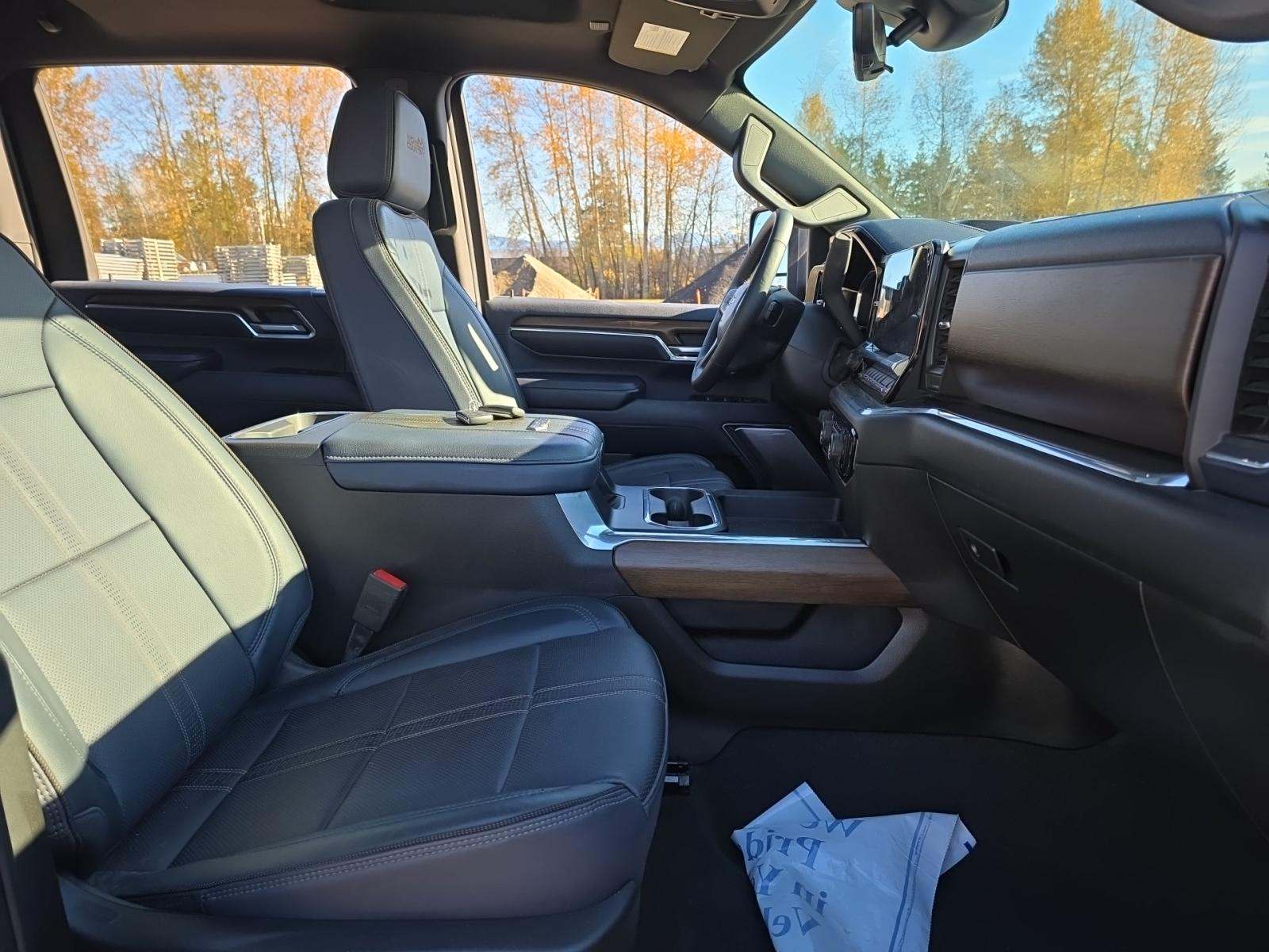 2024 Chevrolet Silverado 2500HD High Country AWD