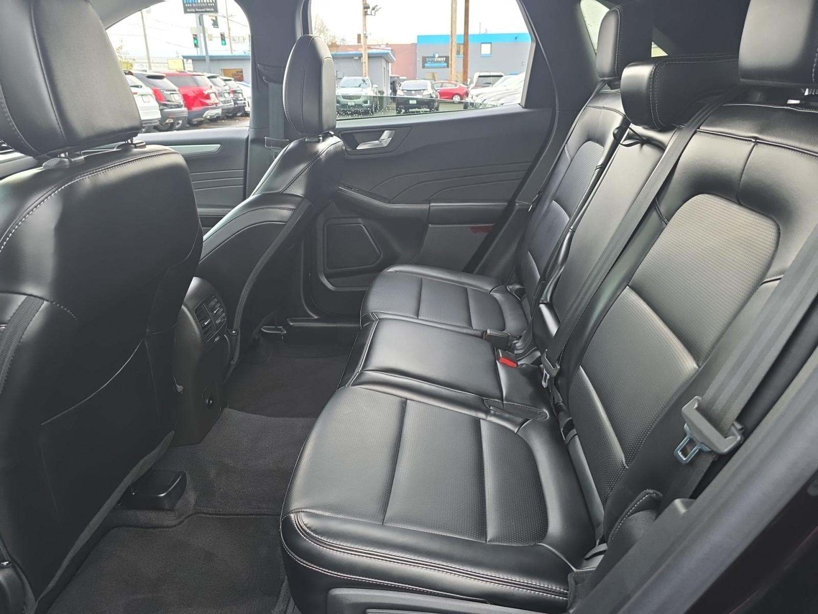 2025 Ford Escape Platinum AWD