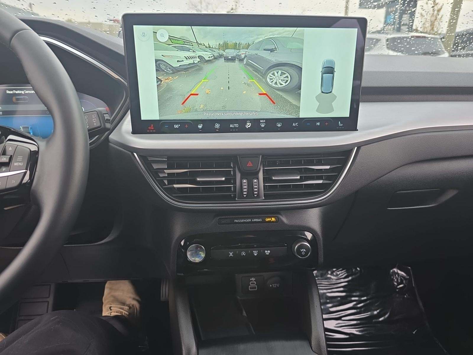 2025 Ford Escape Platinum AWD