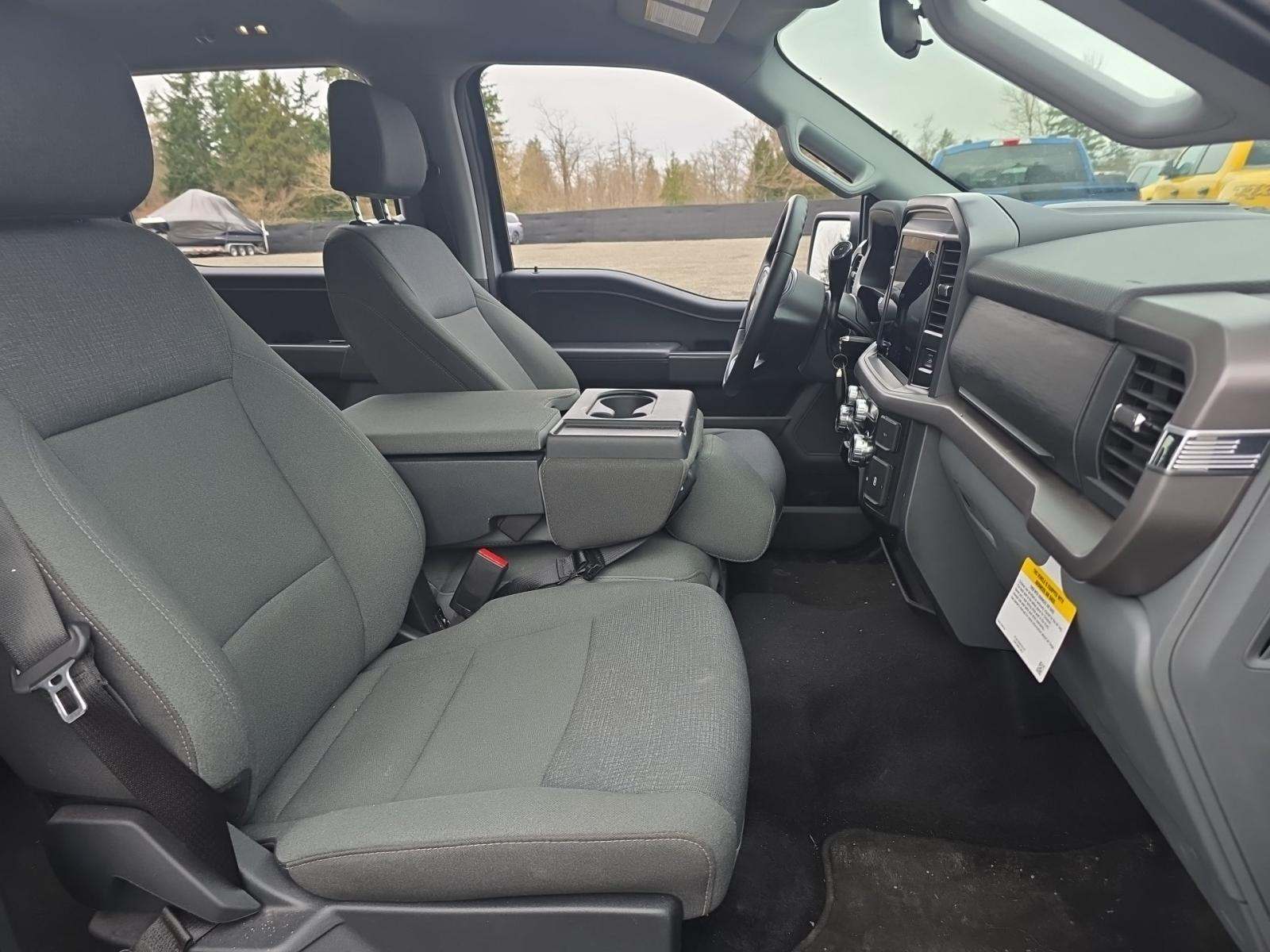 2025 Ford F-150 XLT AWD