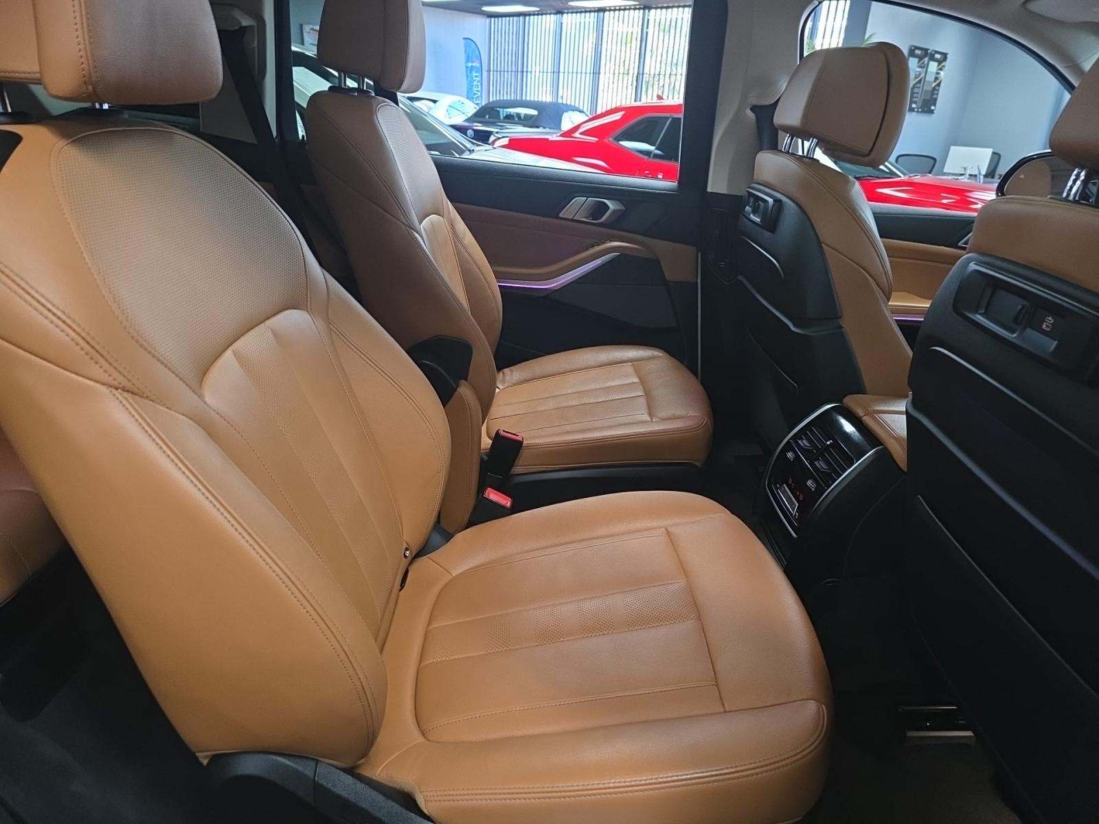 2020 BMW X7 xDrive40i AWD