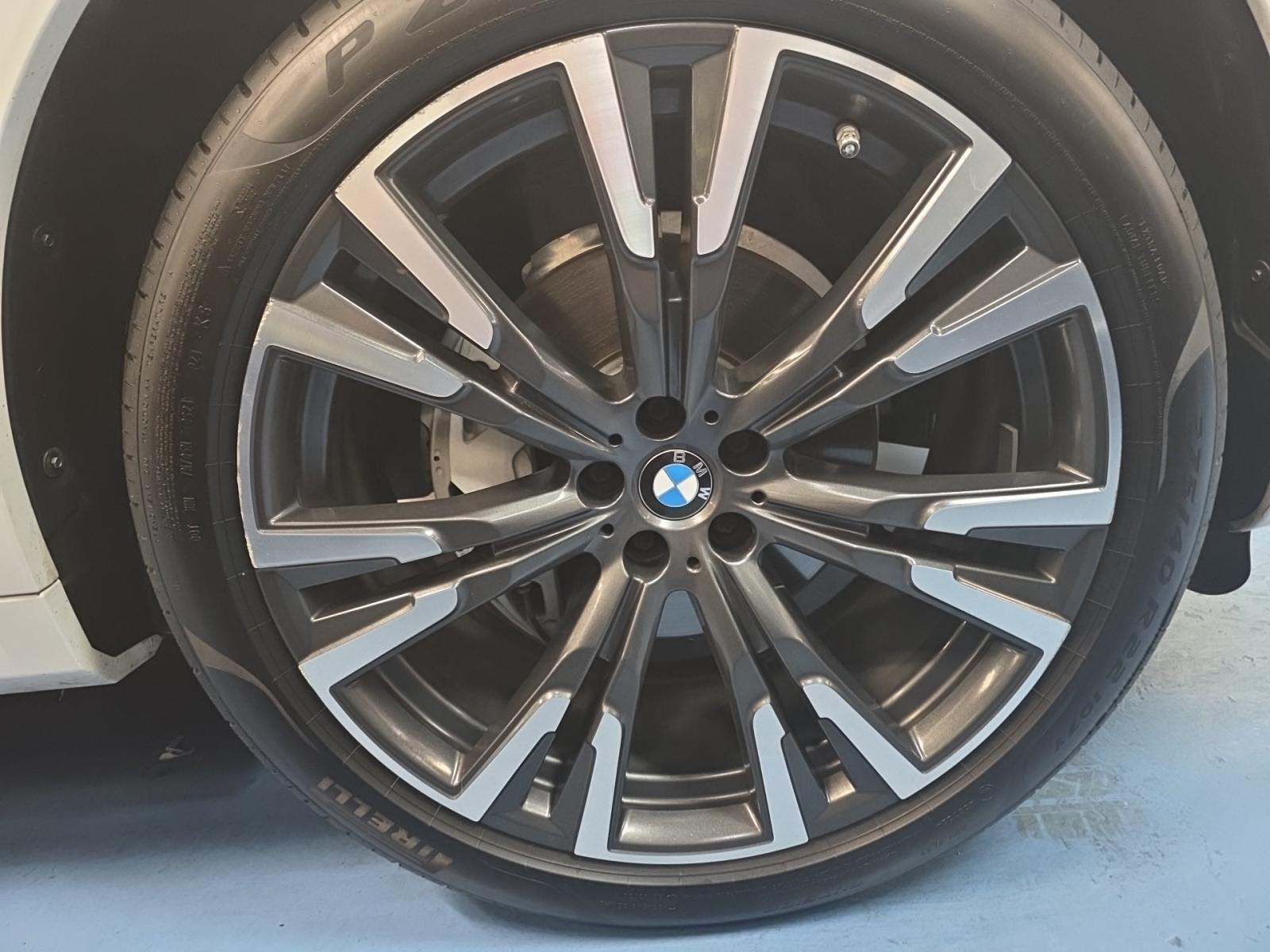 2020 BMW X7 xDrive40i AWD