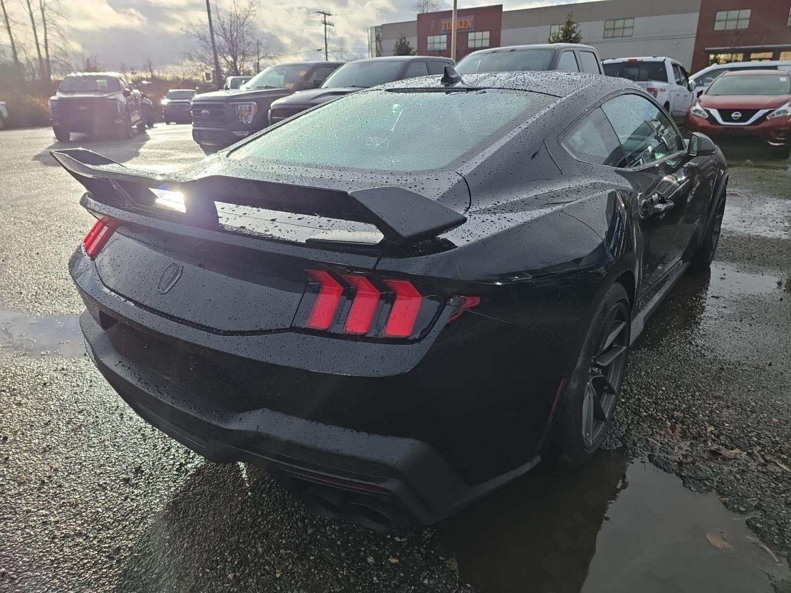 2024 Ford Mustang Dark Horse RWD