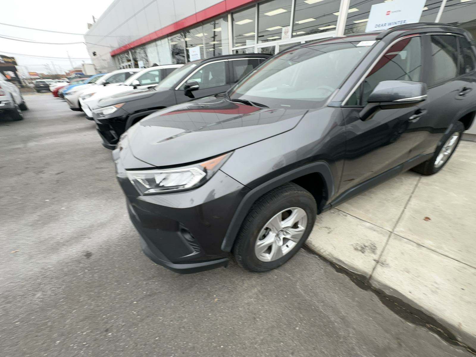 2021 Toyota RAV4 XLE FWD