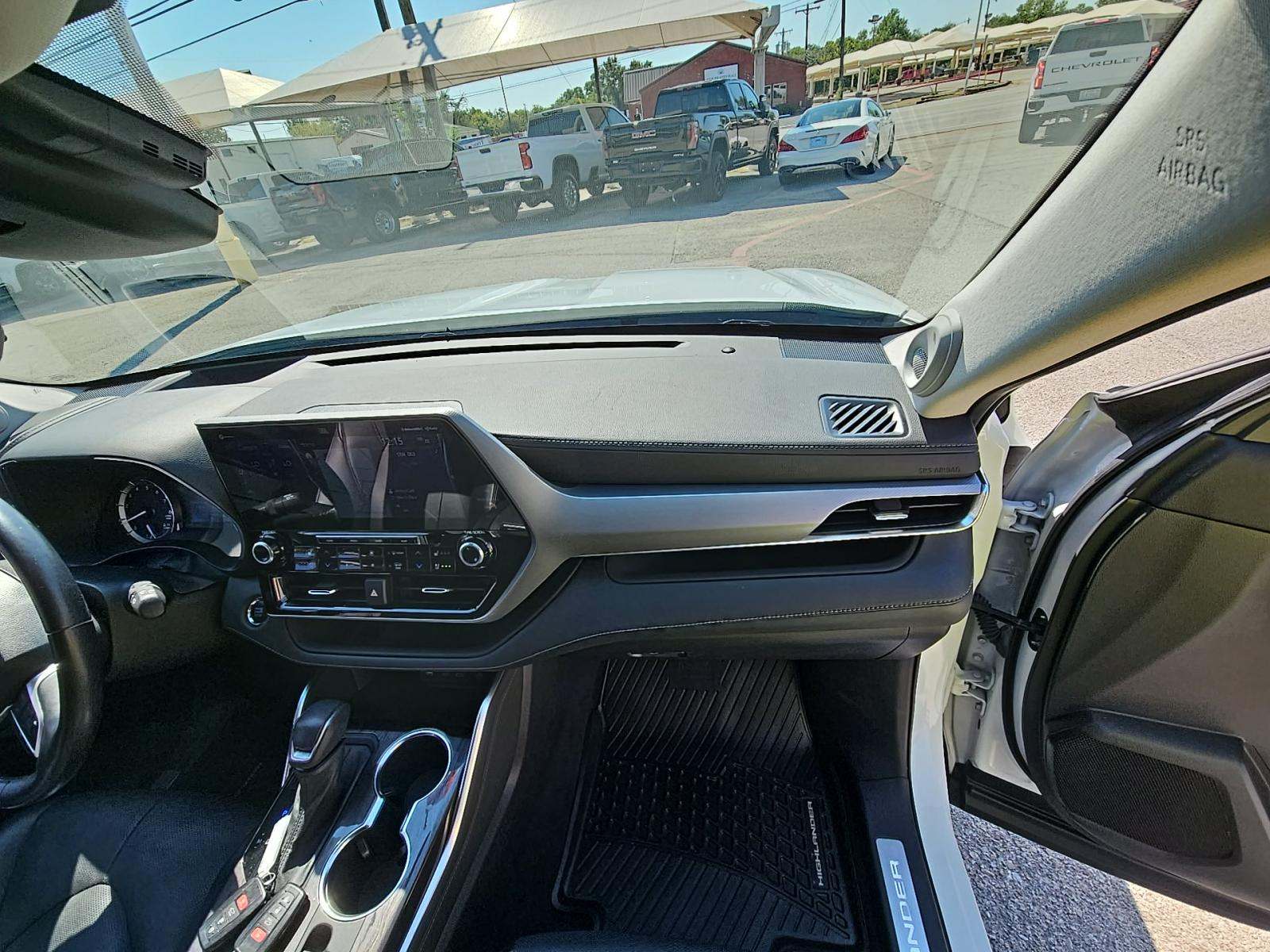 2022 Toyota Highlander Platinum AWD