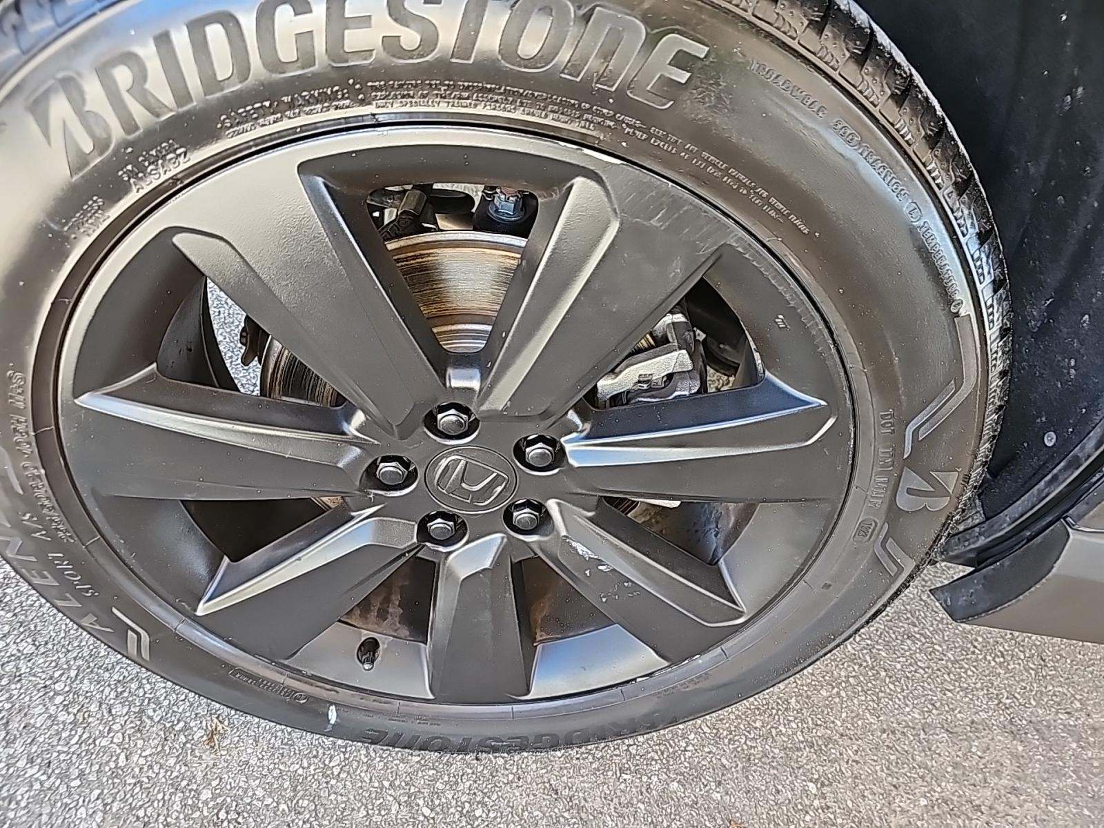 2023 Honda Pilot Elite AWD