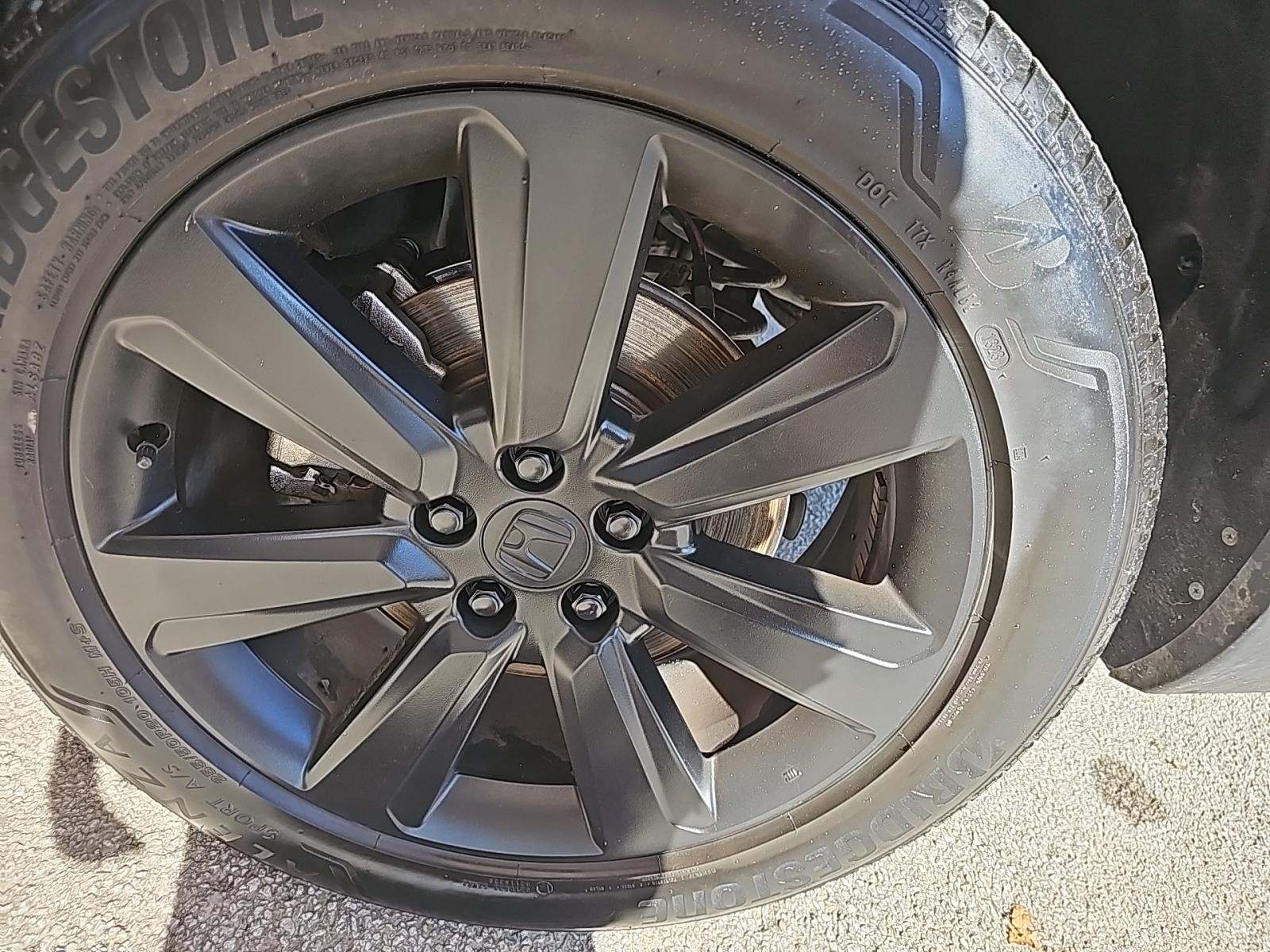 2023 Honda Pilot Elite AWD