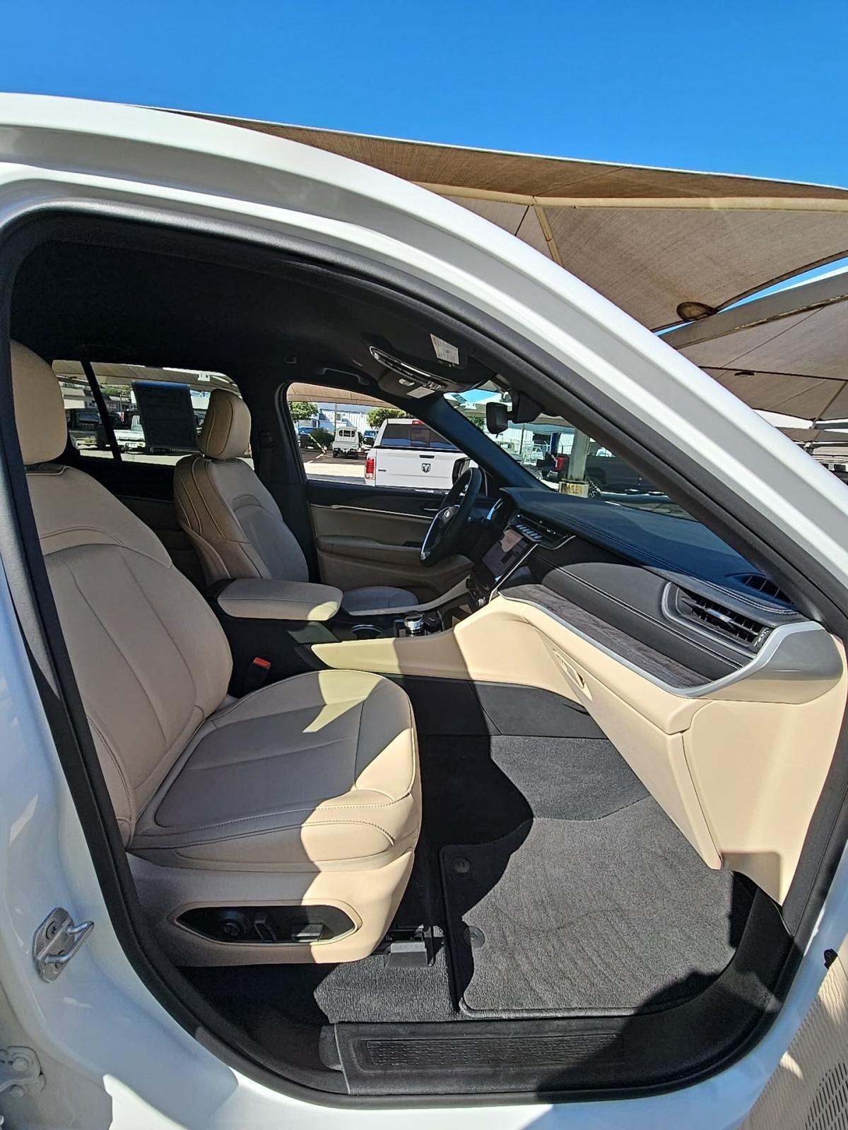 2024 Jeep Grand Cherokee Limited RWD