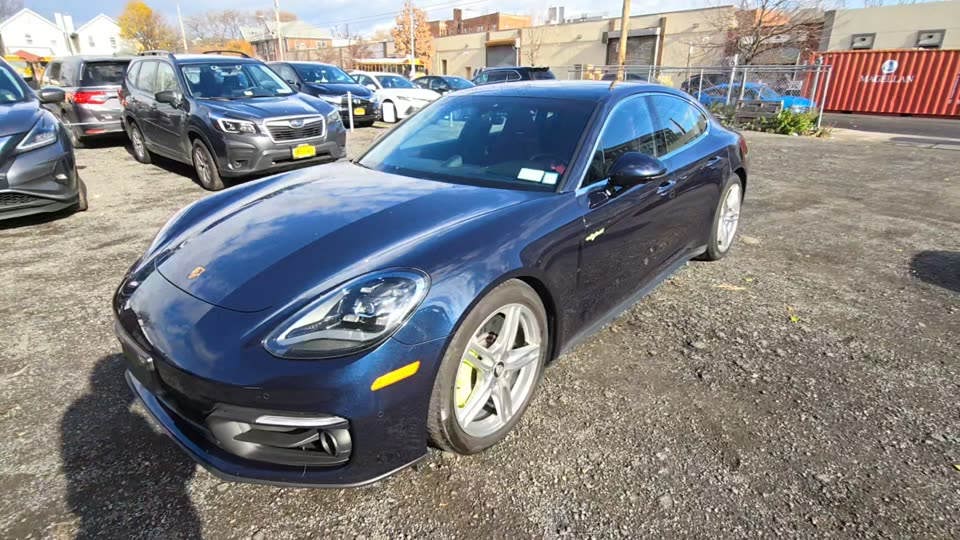 2021 Porsche Panamera E-Hybrid 4S Hatchback