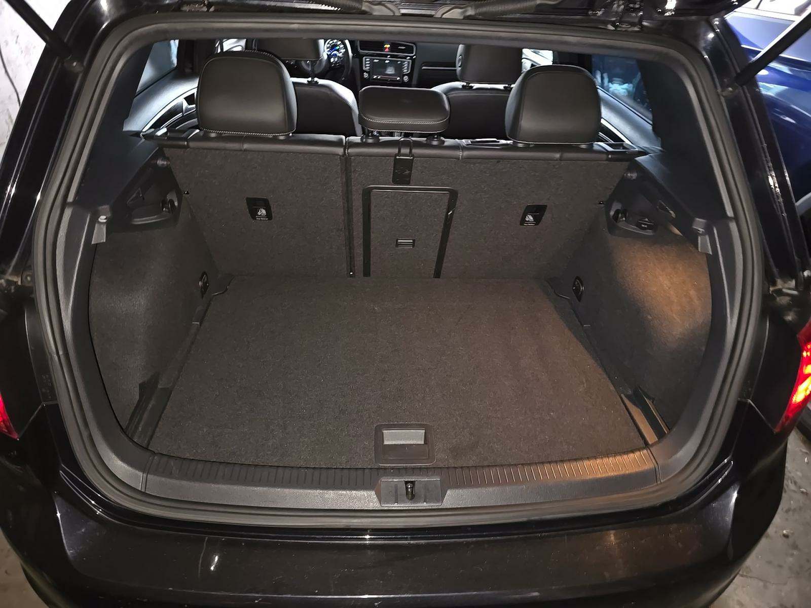 2016 Volkswagen Golf R 2.0T AWD