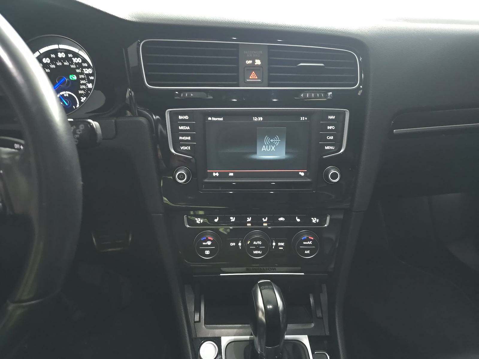 2016 Volkswagen Golf R 2.0T AWD