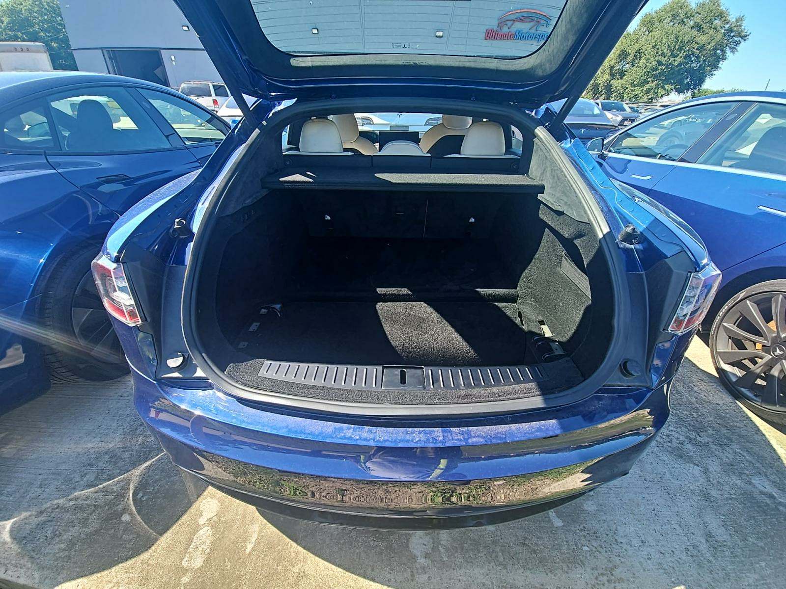 2022 Tesla Model S Base AWD