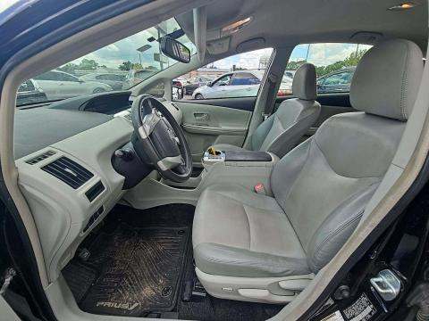 2012 Toyota Prius v Five FWD
