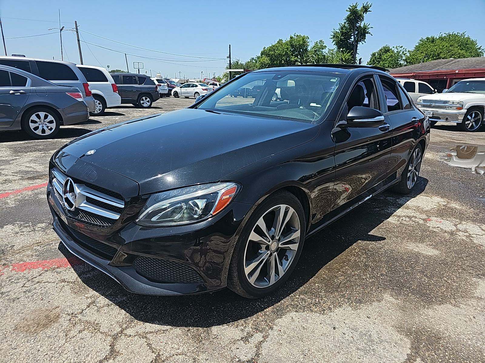 2015 Mercedes-Benz C 300 Sedan