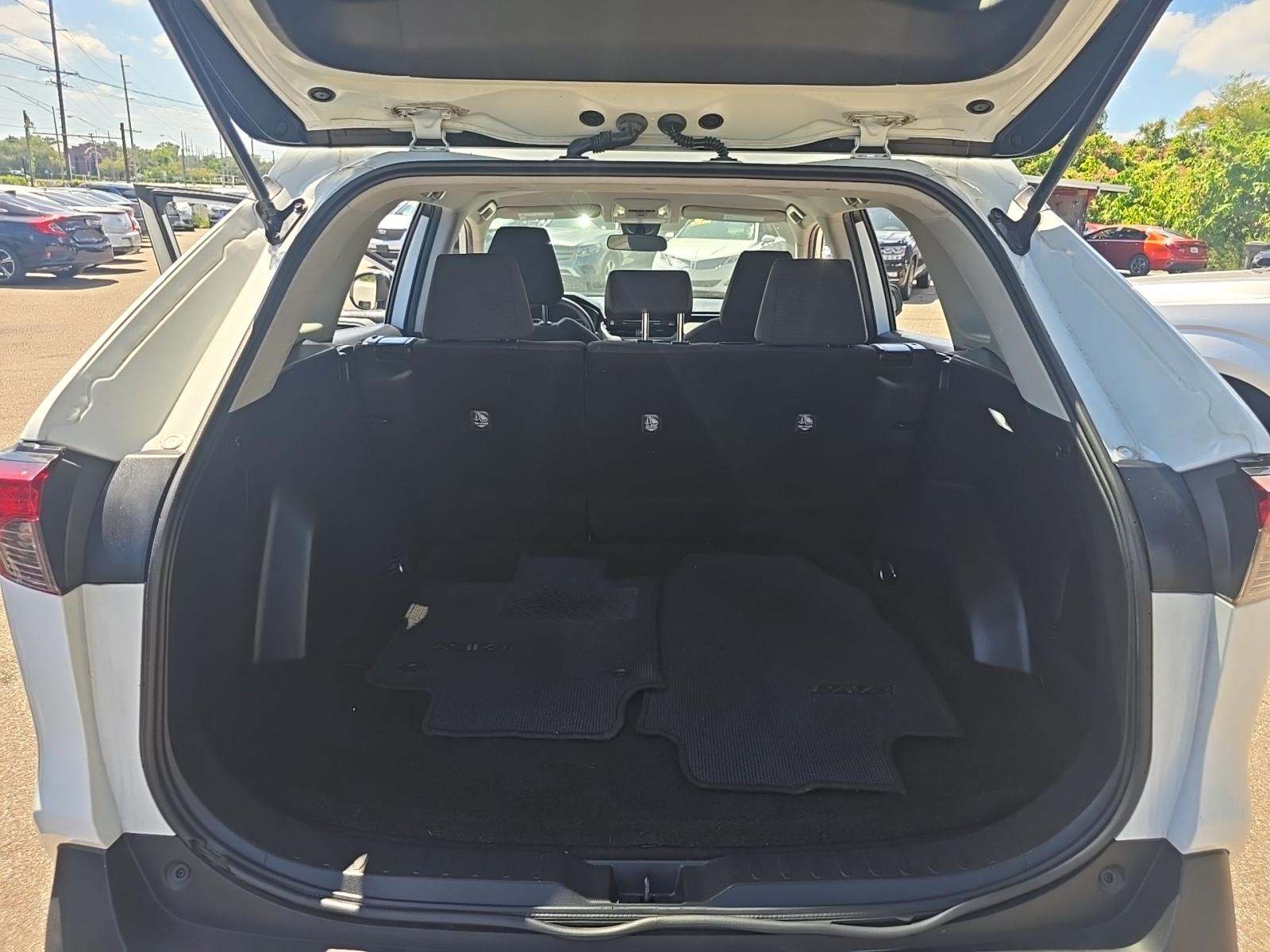 2021 Toyota RAV4 LE FWD