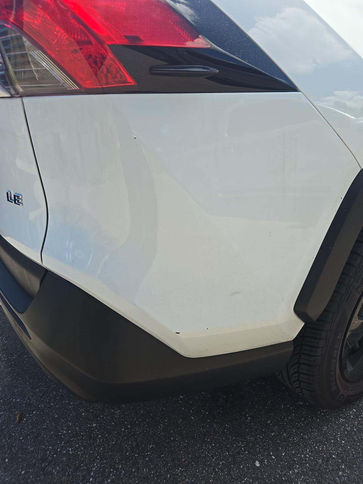 2021 Toyota RAV4 LE FWD