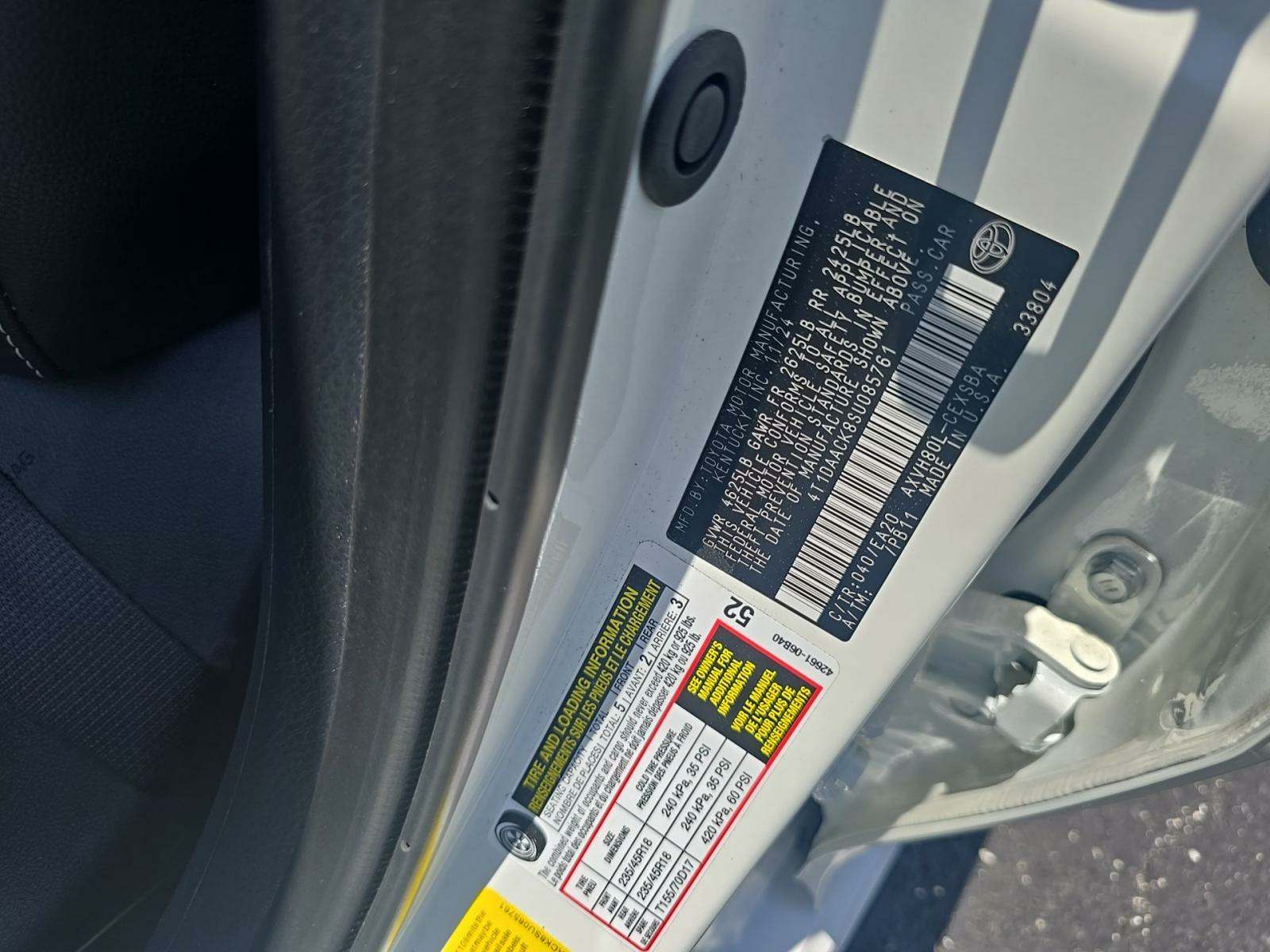 2025 Toyota Camry SE FWD