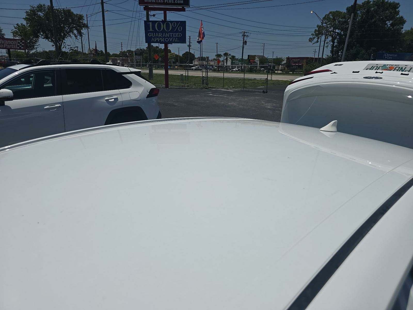 2025 Toyota Camry SE FWD