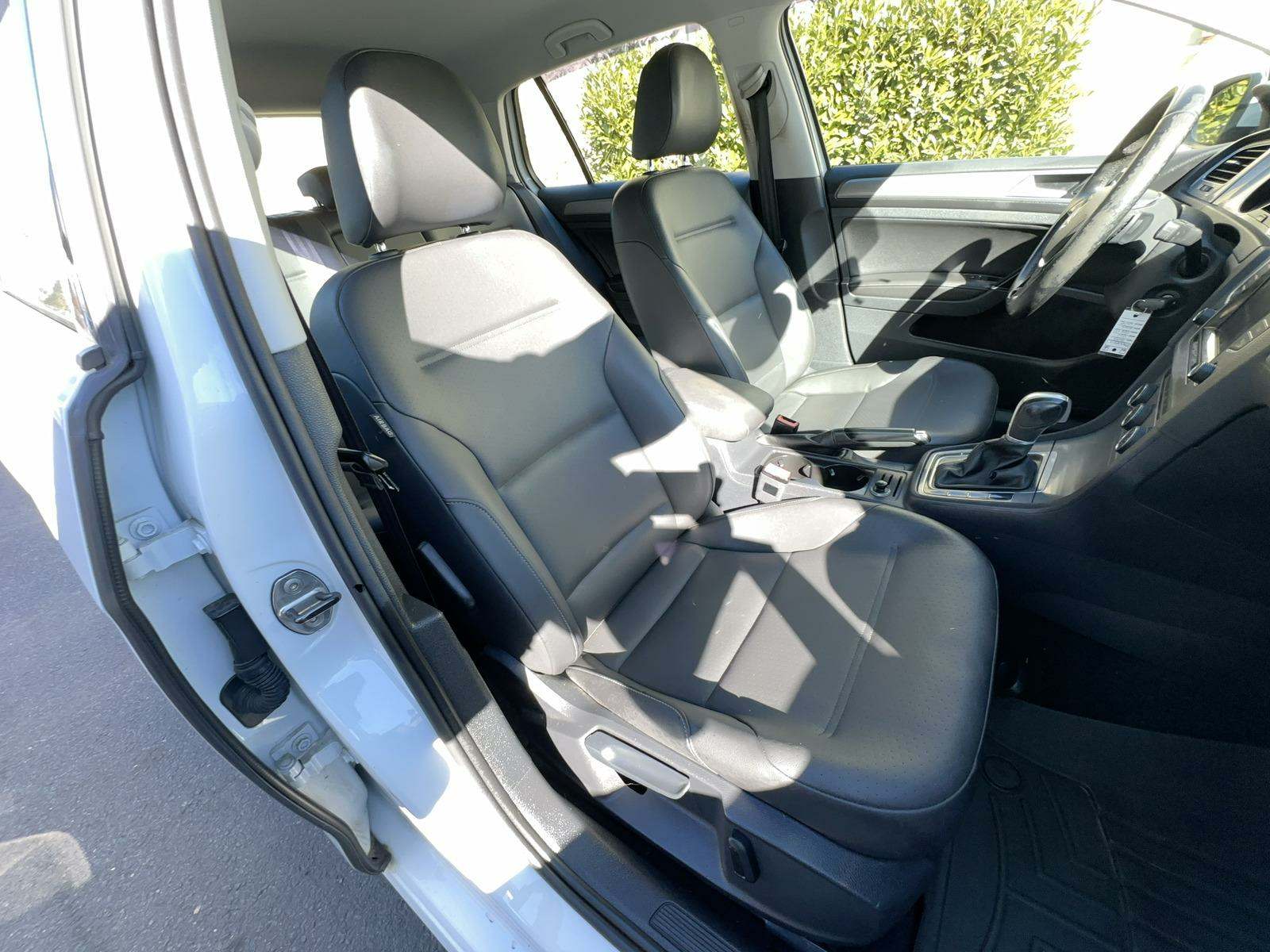 2015 Volkswagen Golf TSI S FWD