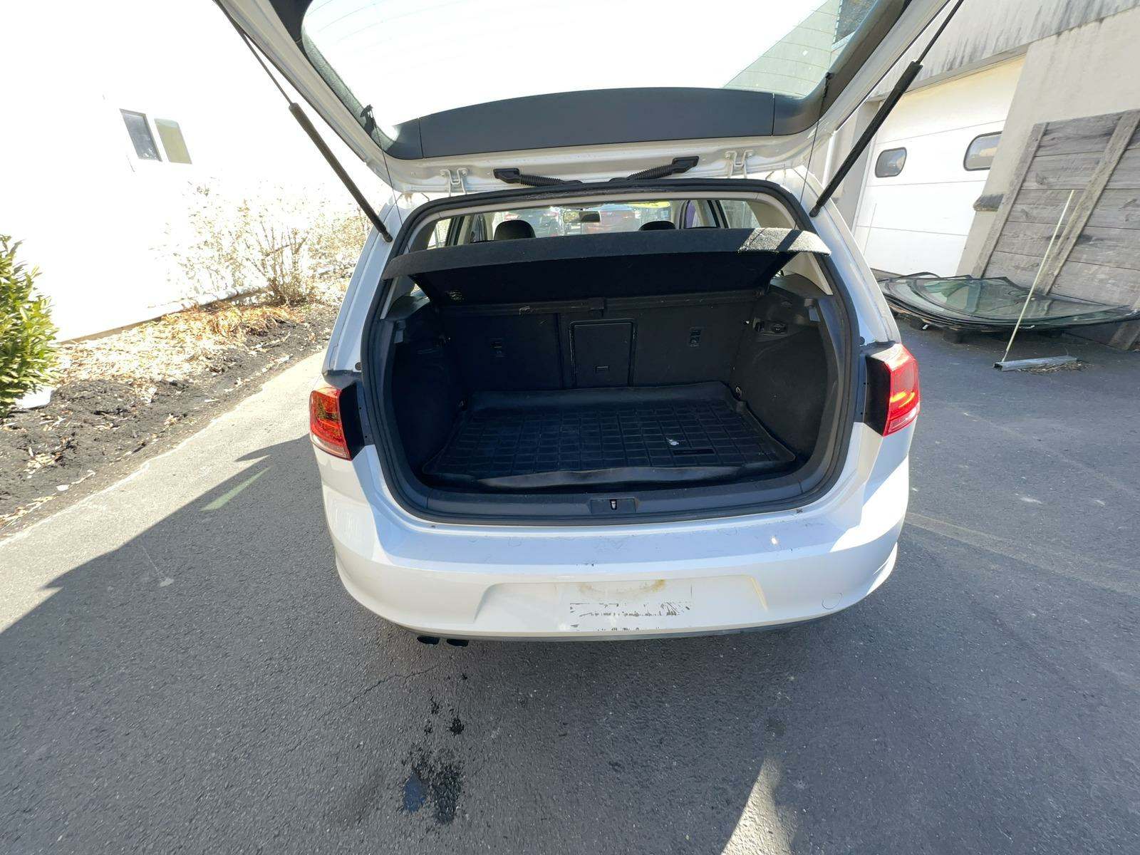 2015 Volkswagen Golf TSI S FWD