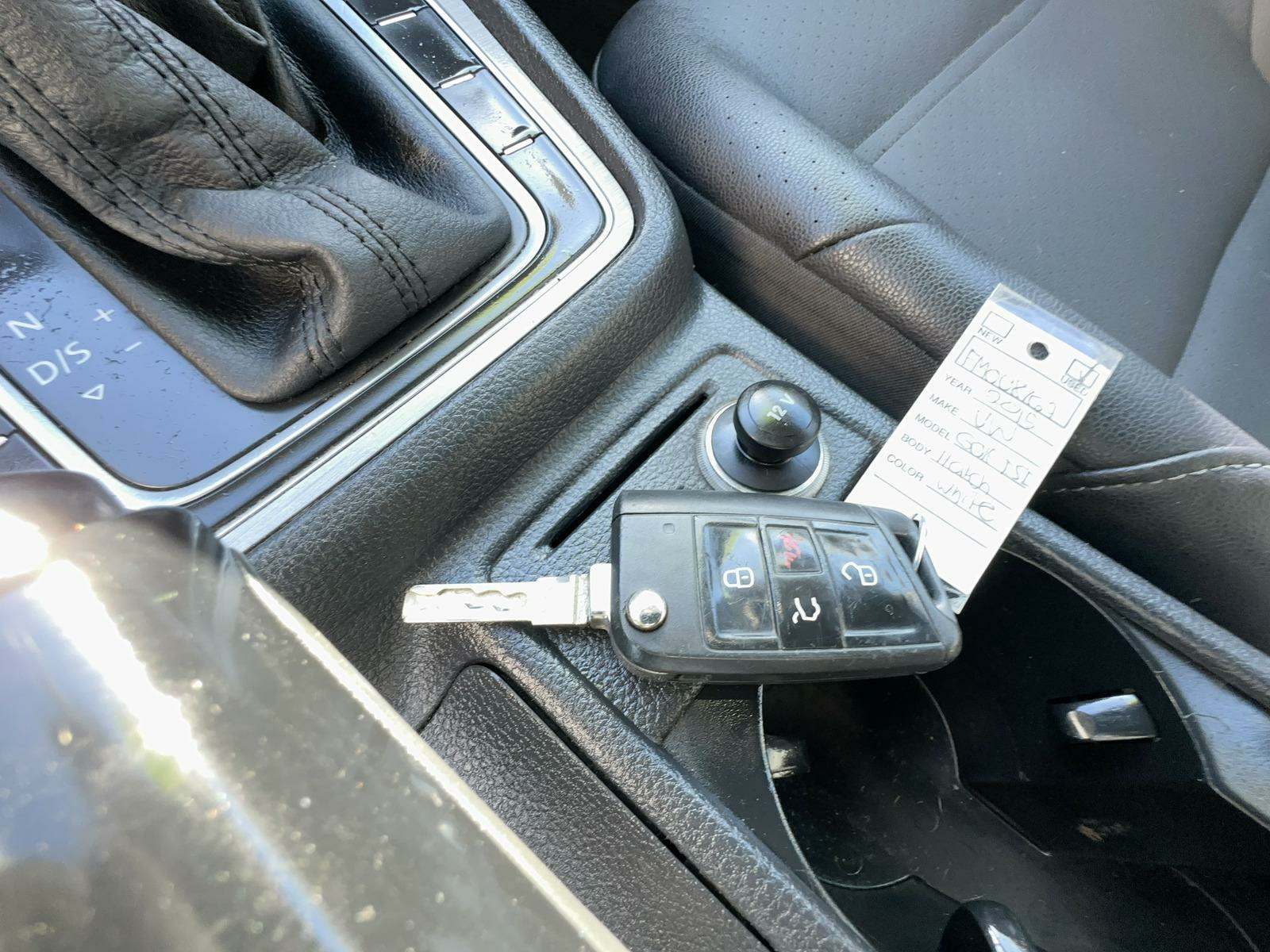 2015 Volkswagen Golf TSI S FWD